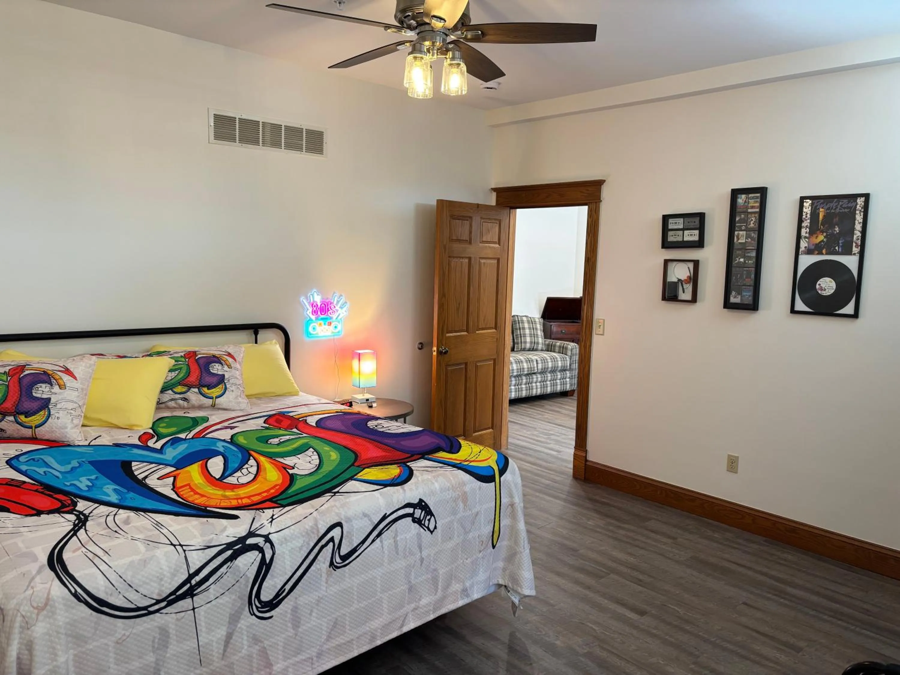 Bed in Hermann Crown Suites