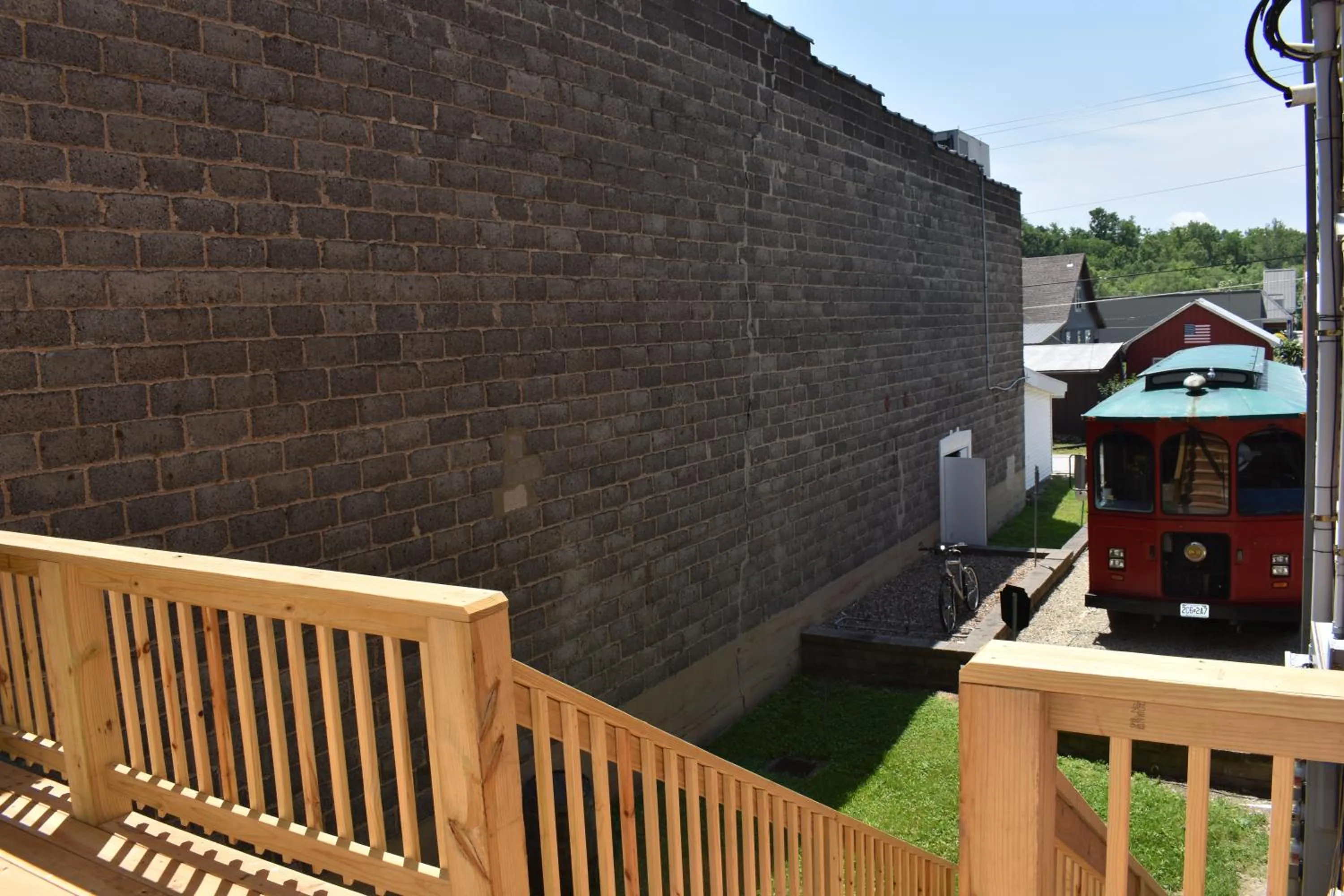 Patio in Hermann Crown Suites