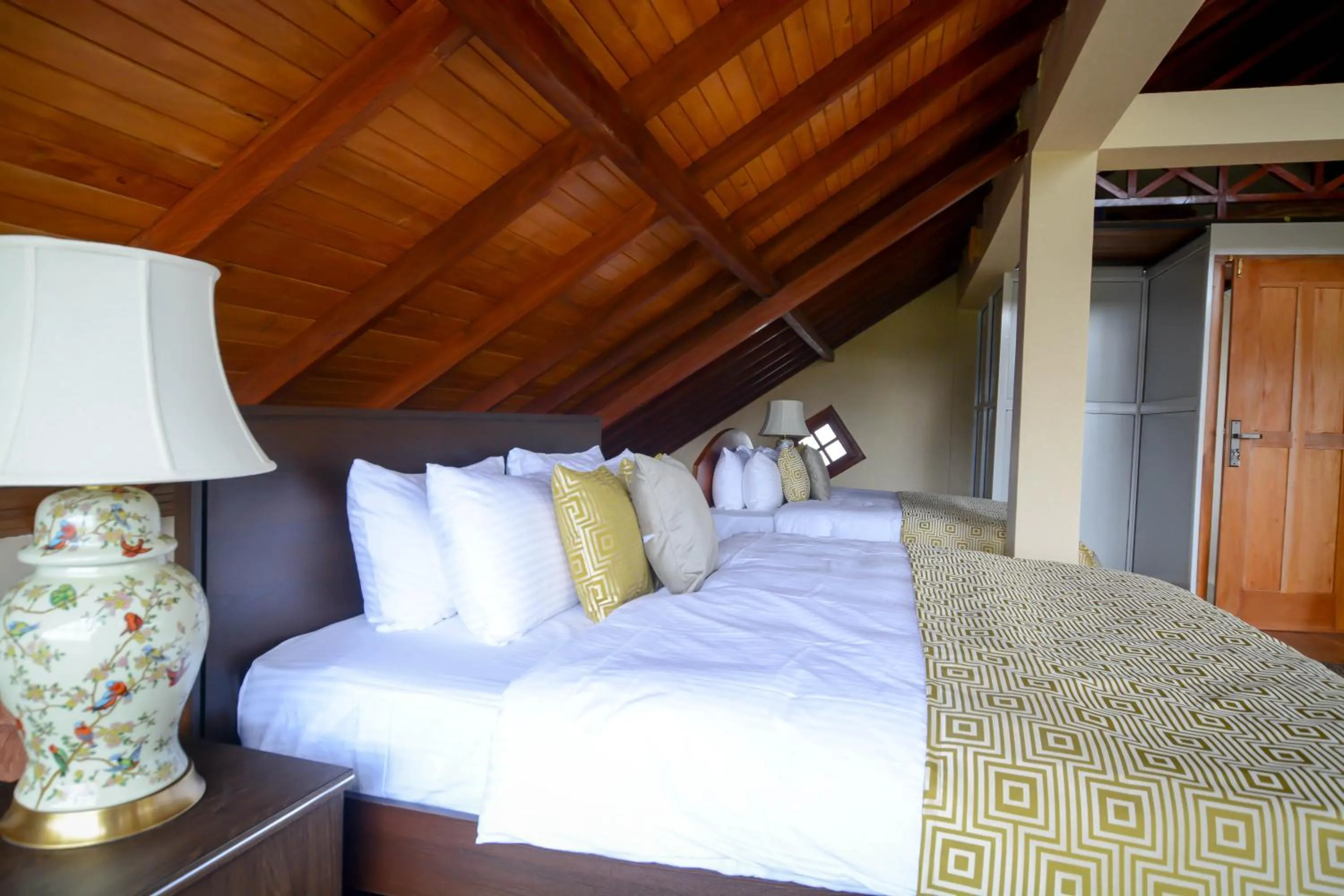 Bedroom, Bed in The Tea Garden