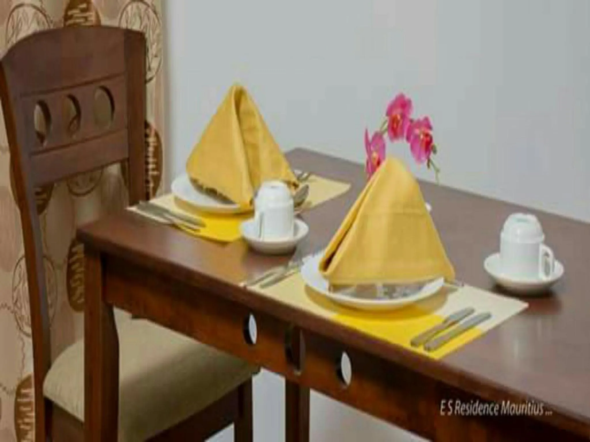 Dining area in Easy Stay Residence