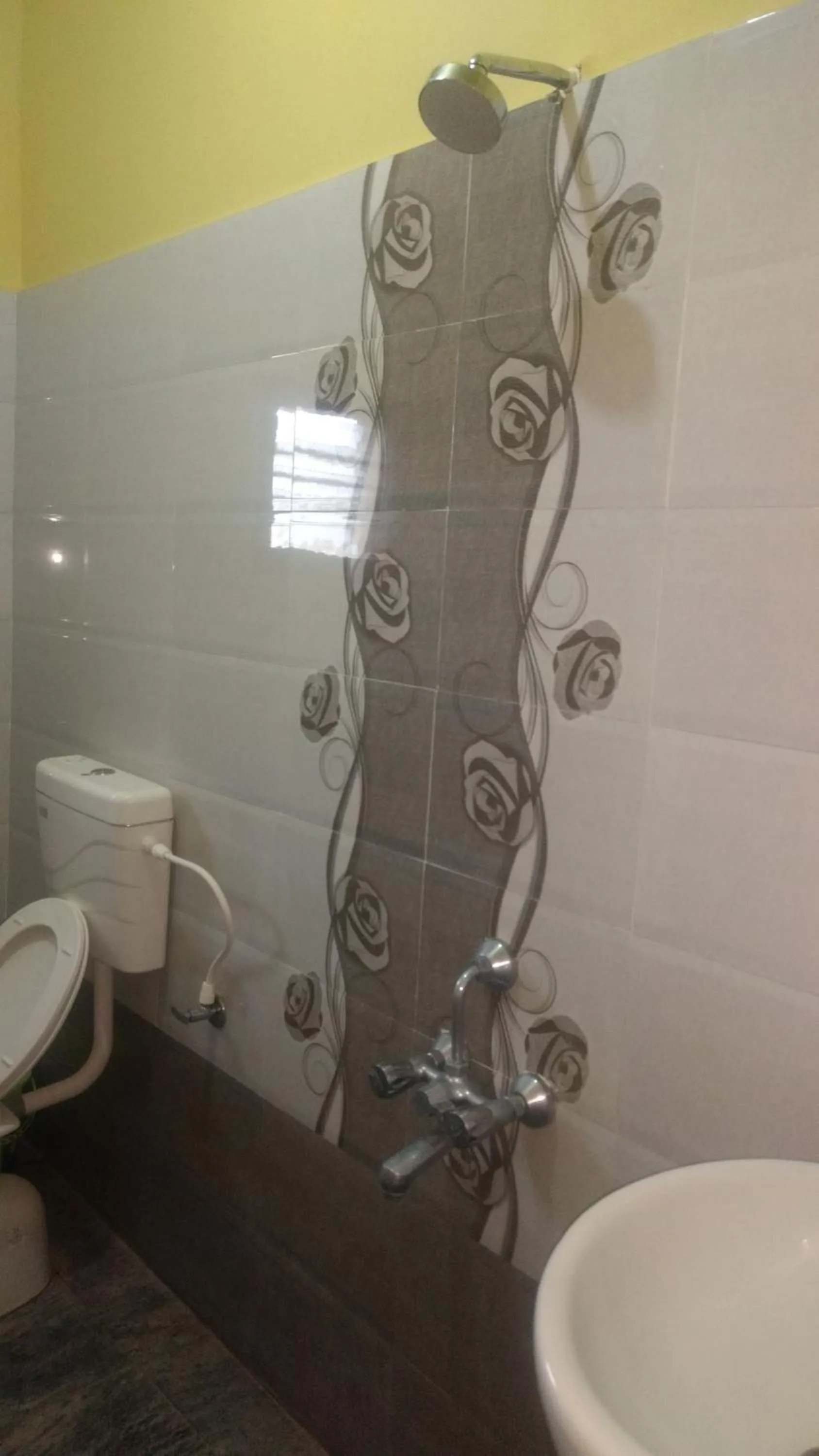 Bathroom in Vijaya Guest House