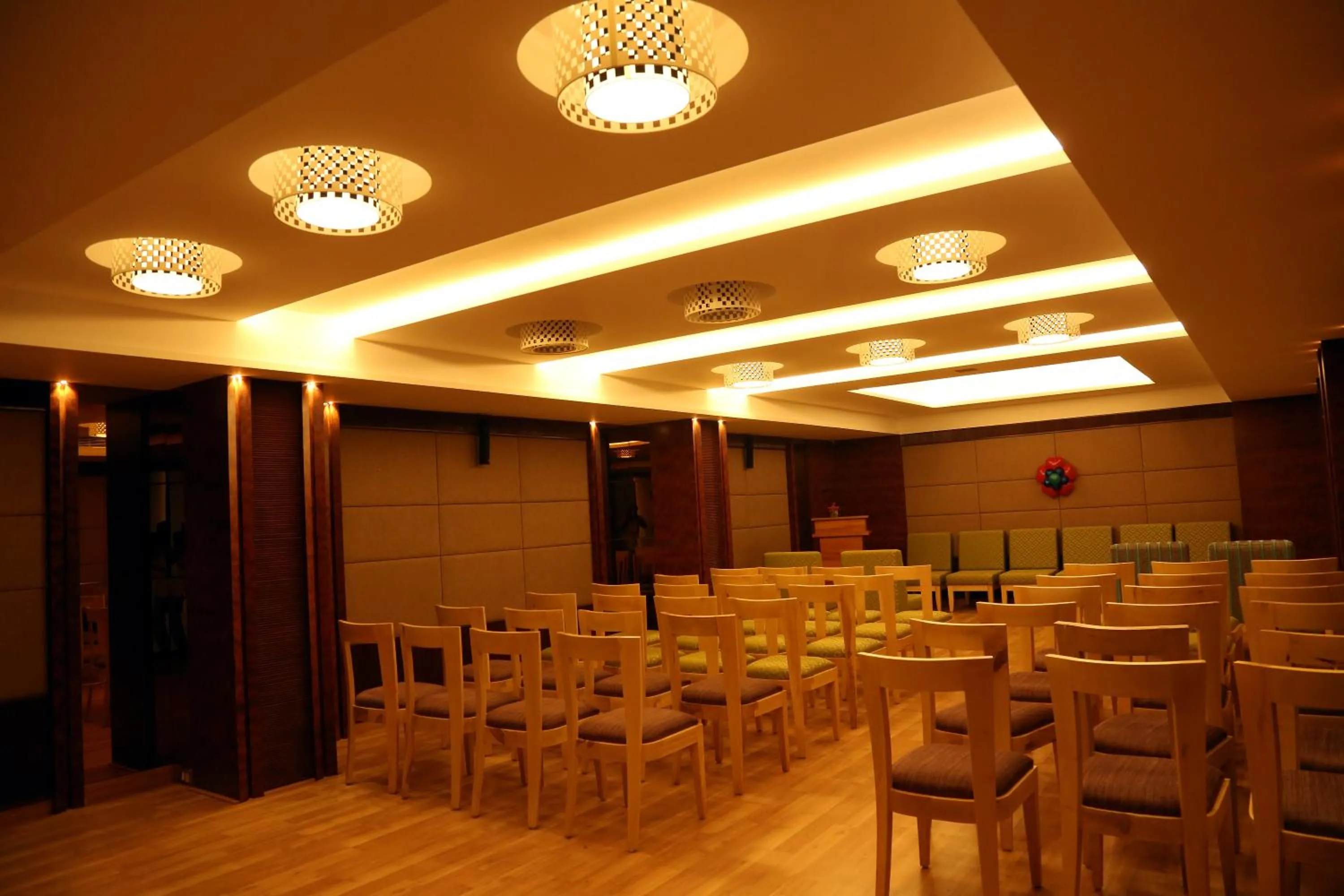 Banquet/Function facilities in KVM Hotels Srirangam