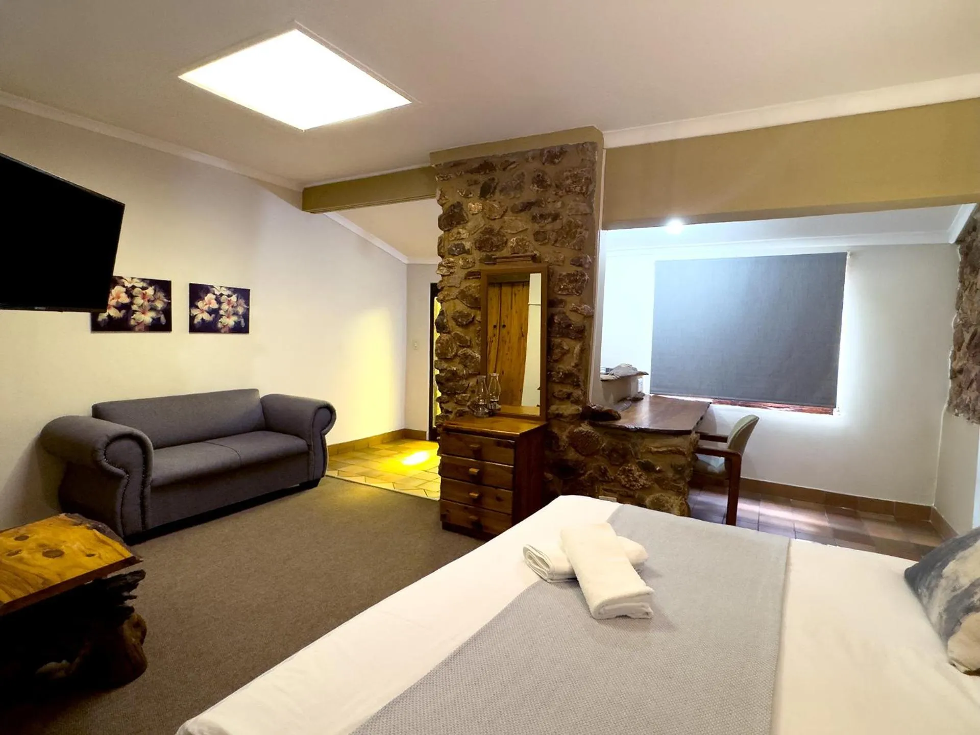 Bed in Centurion Guest House and Lodge