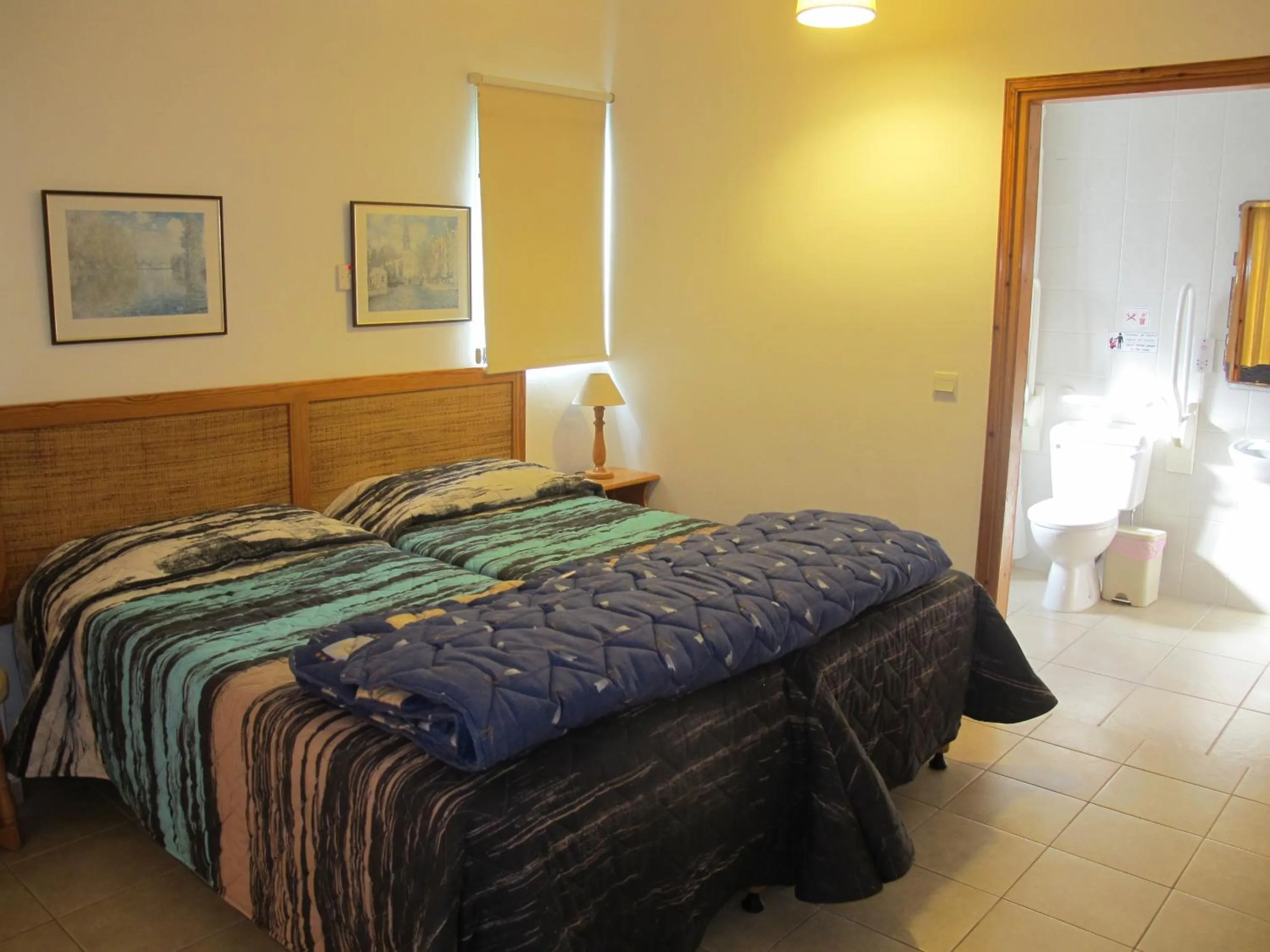 Bedroom, Bed in C & A Hotel Apartments