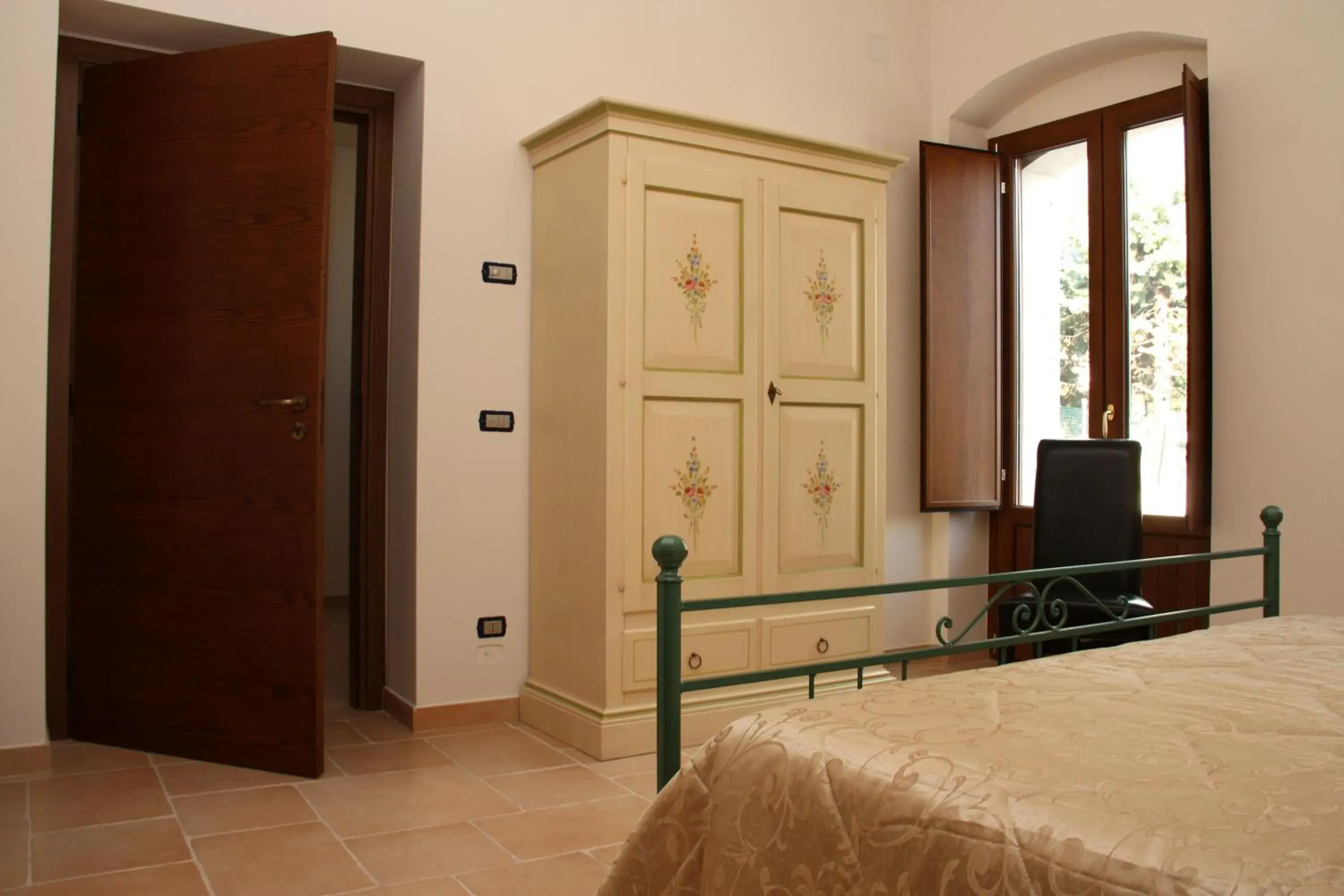 Double Room - single occupancy - Disability Access in Affittacamere Bellavista Double Room - single occupancy - Disability Access in Affittacamere Bellavista
