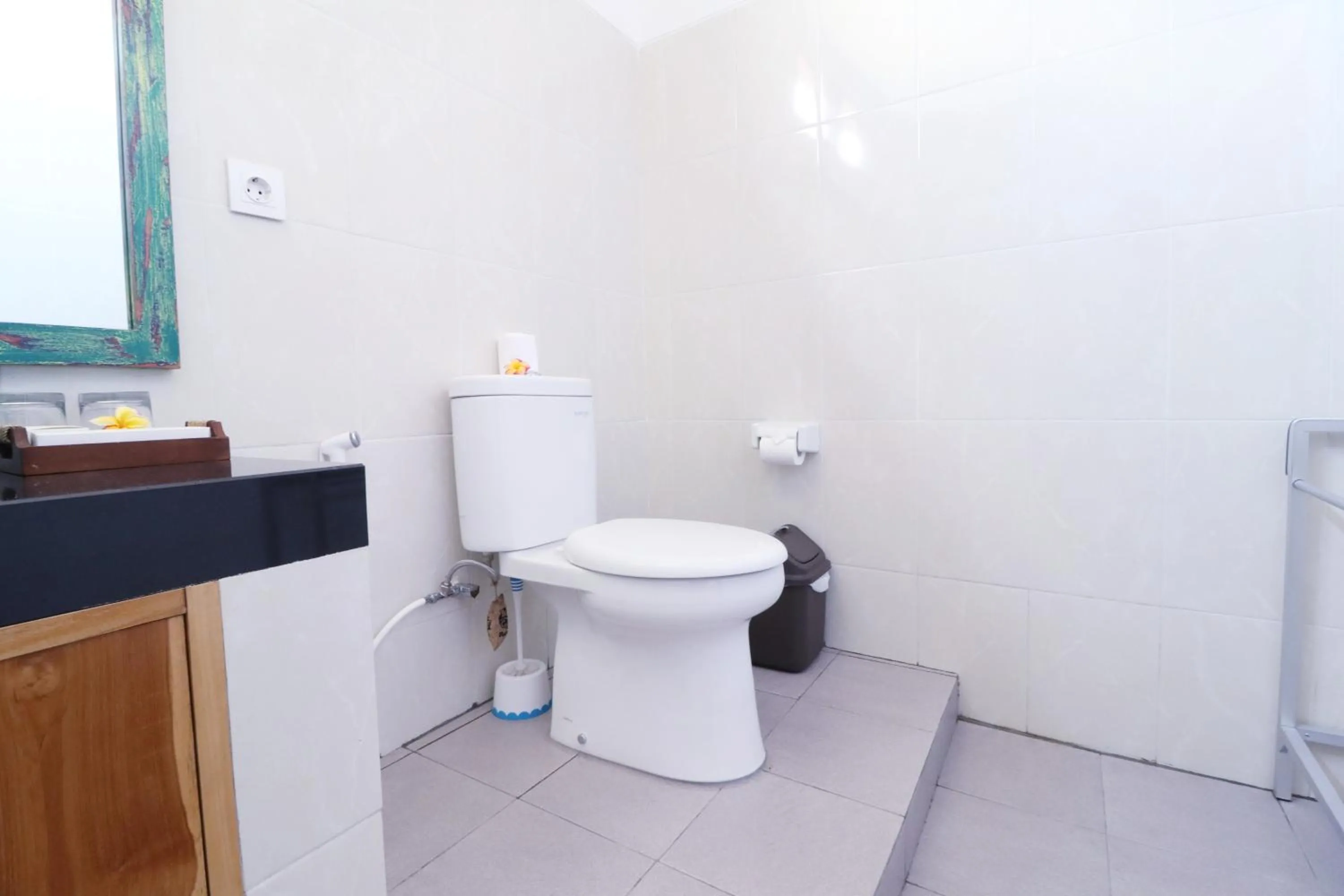 Toilet in Surf Lodge Canggu