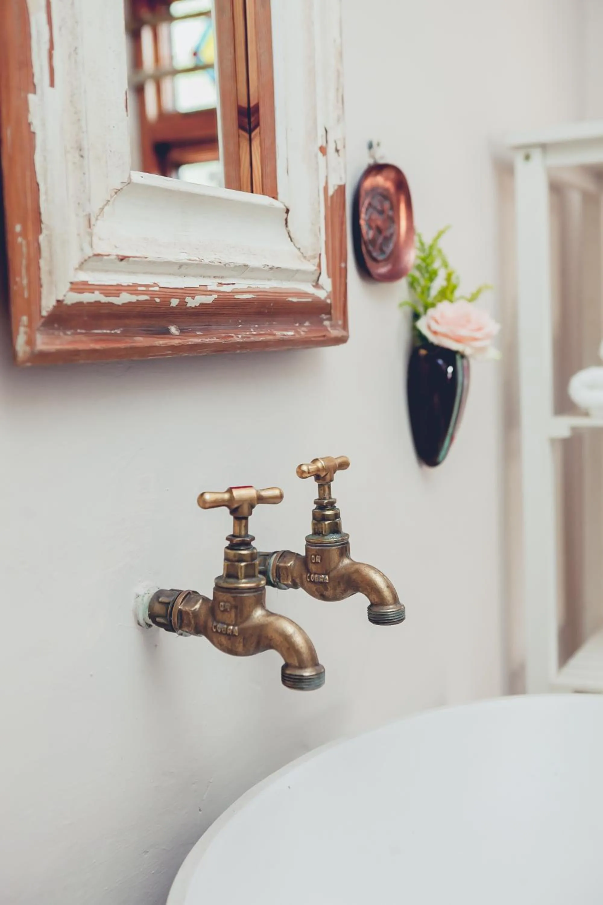 Bathroom in Station House Simondium