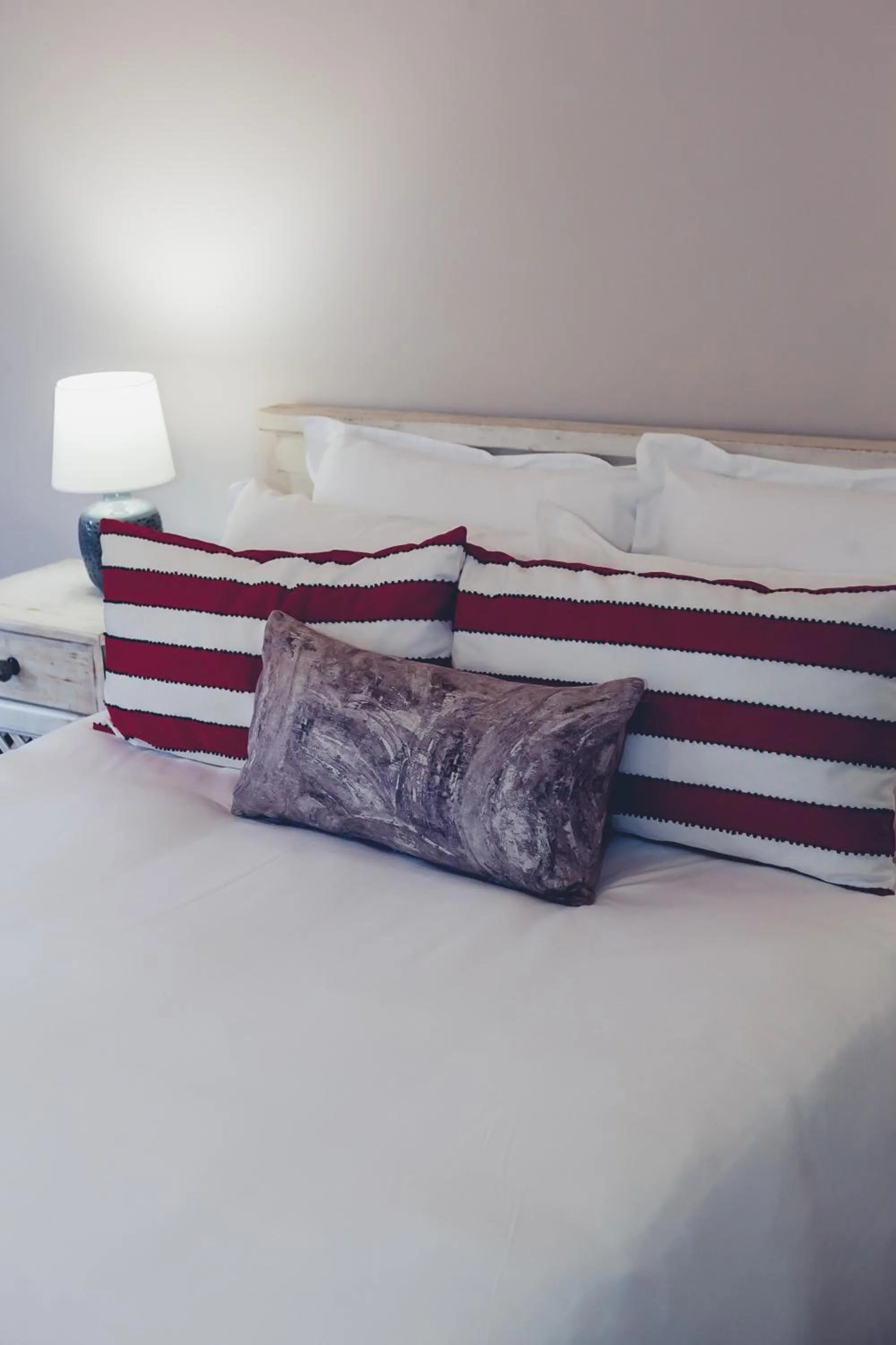 Bedroom, Bed in Station House Simondium