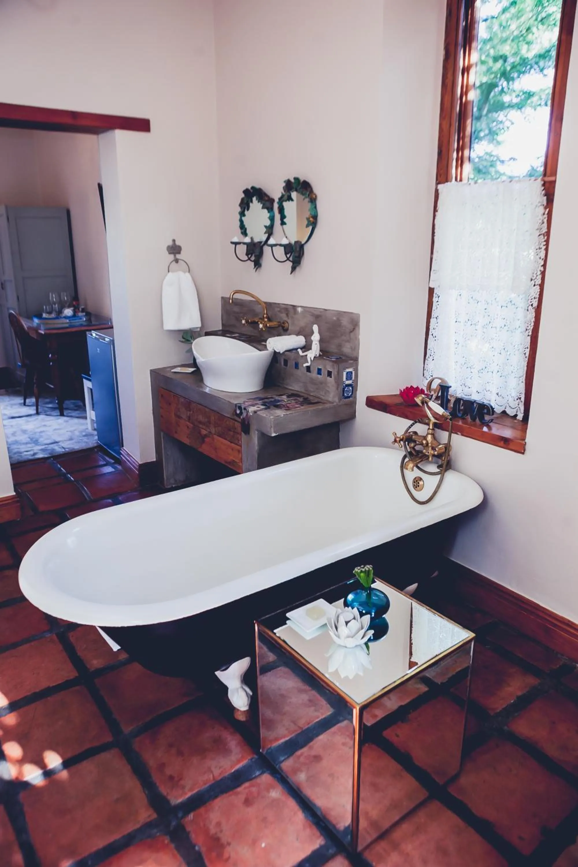 Bathroom in Station House Simondium