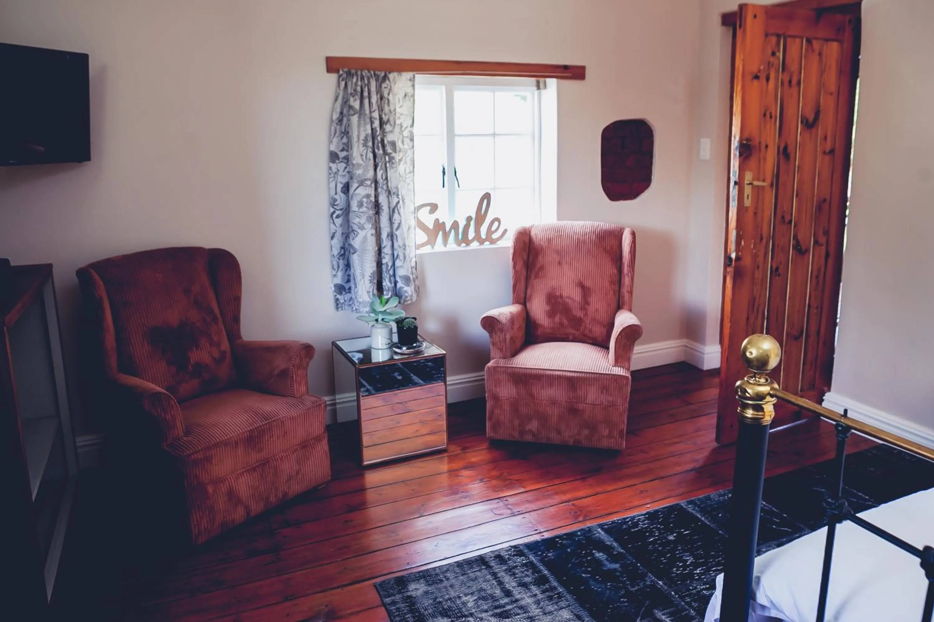 Seating area in Station House Simondium