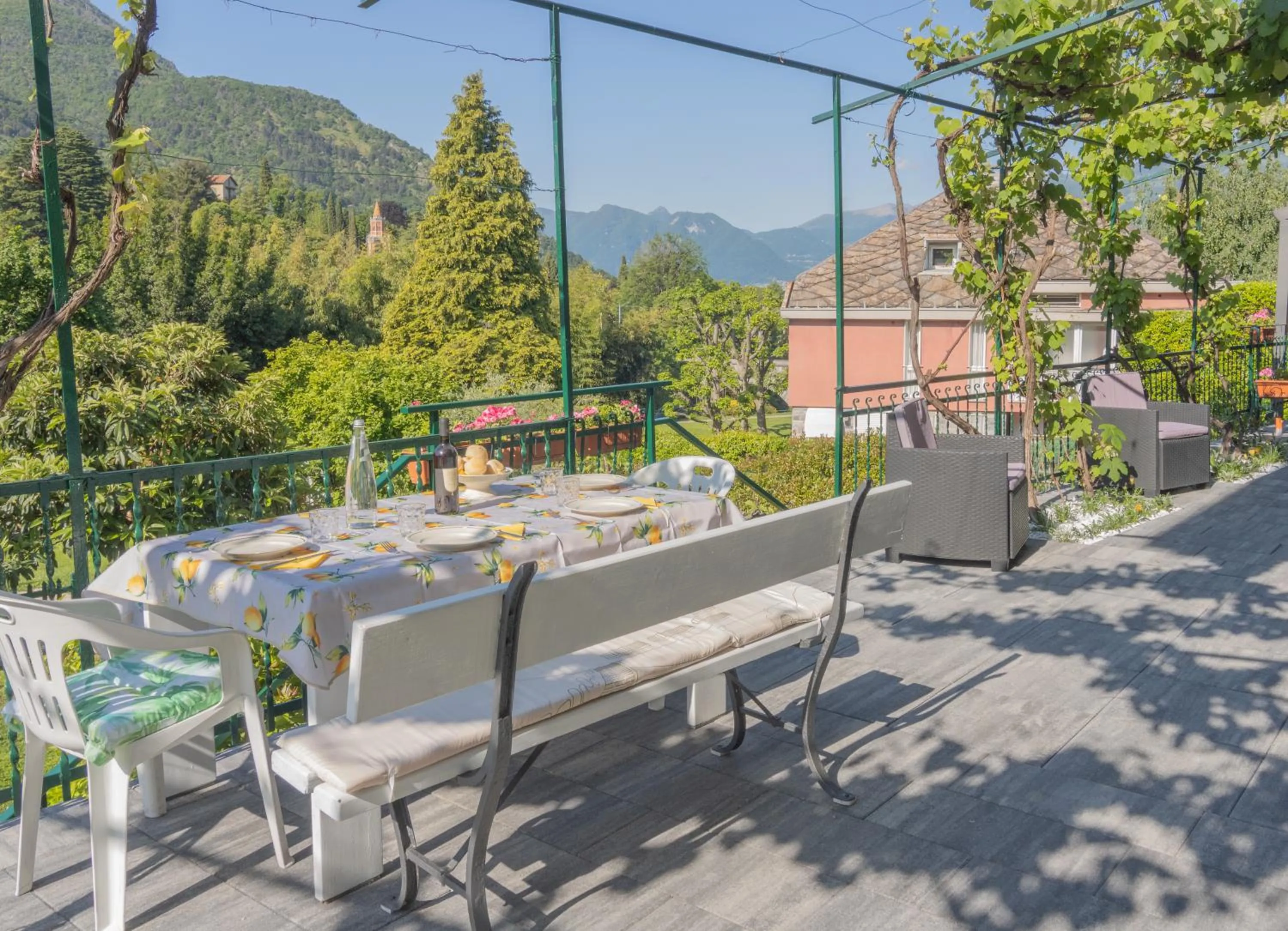 Patio in Conca Verde Appartaments