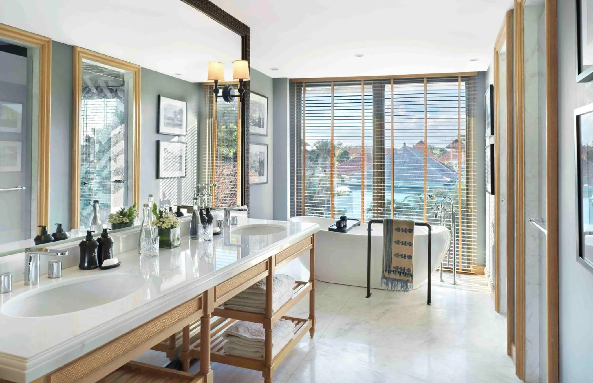 Bathroom in Hotel Indigo Bali Seminyak Beach by IHG