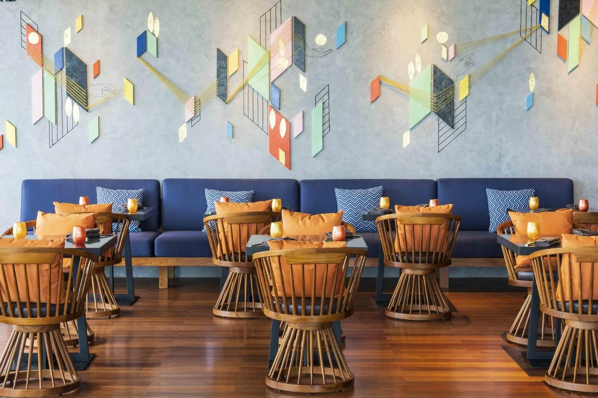 Restaurant/places to eat in Hotel Indigo Bali Seminyak Beach by IHG