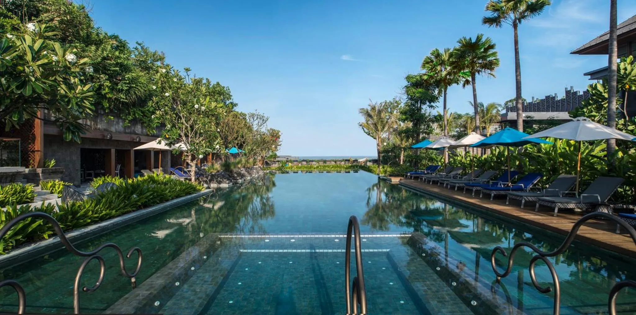 Swimming pool in Hotel Indigo Bali Seminyak Beach by IHG