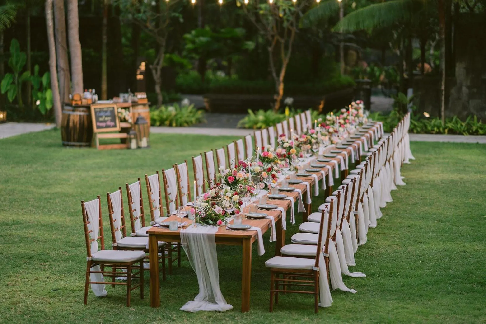 Meeting/conference room in Hotel Indigo Bali Seminyak Beach by IHG