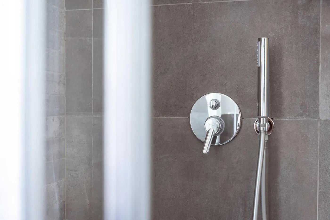 Shower in Central Vatican Rooms