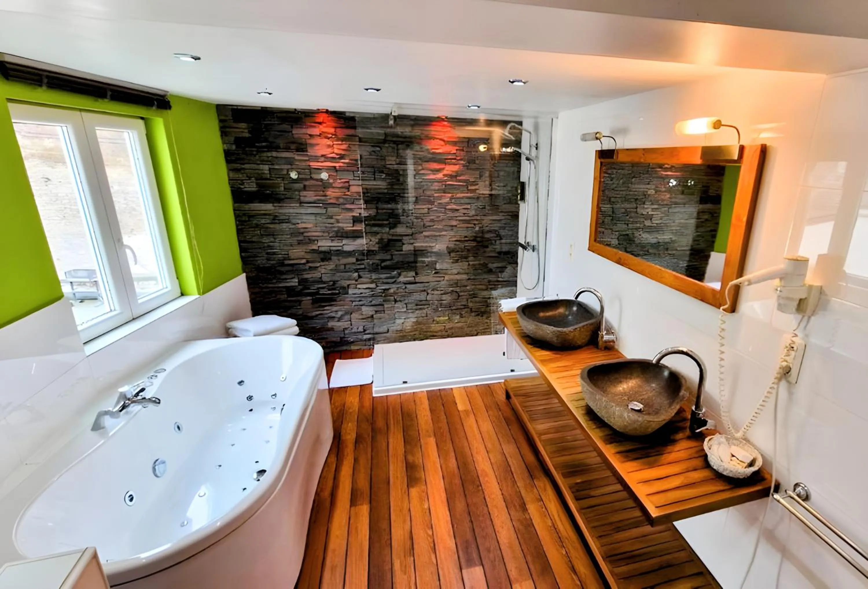 Bathroom in Hotel-Restaurant Bonhomme