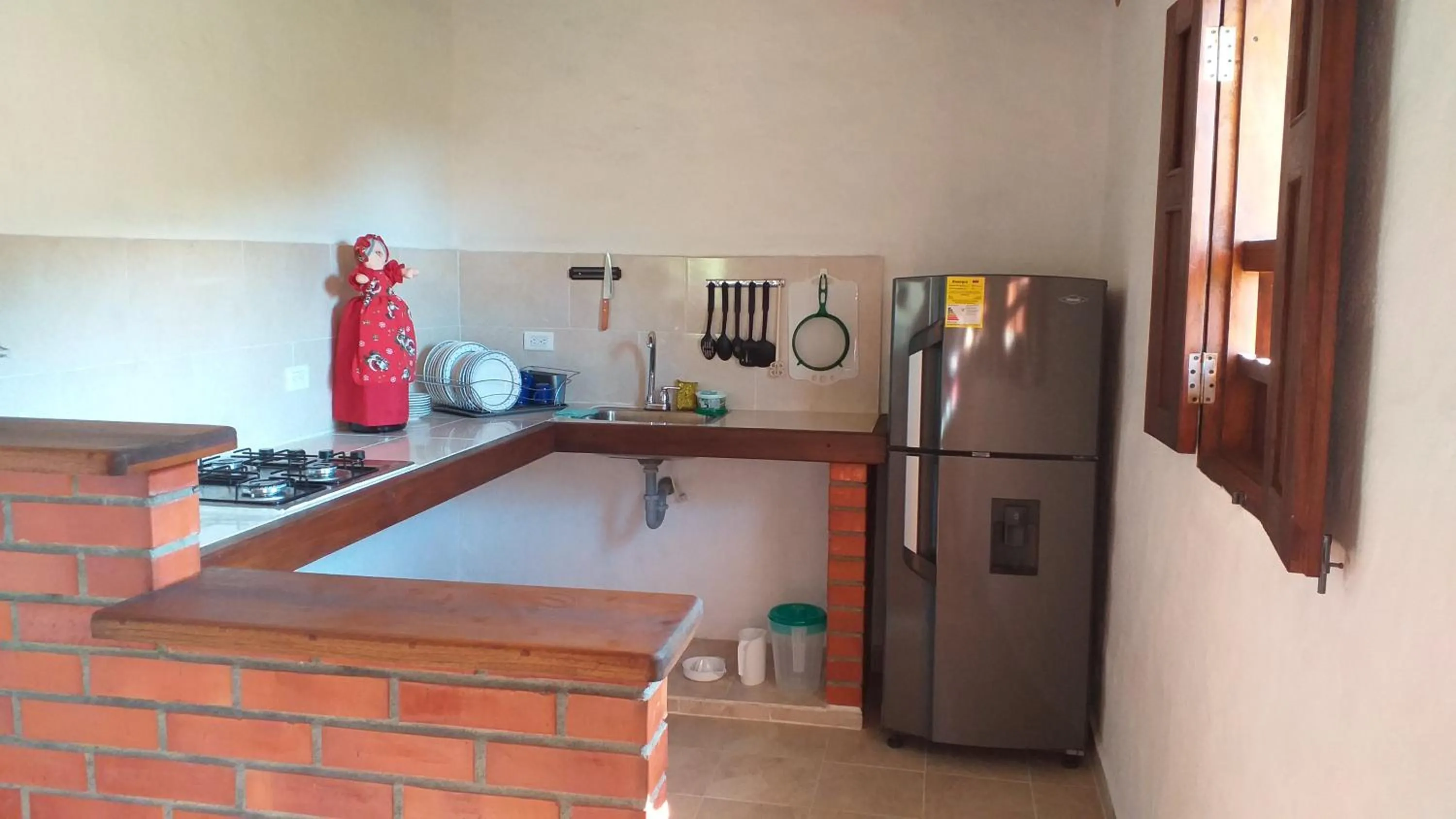 Communal kitchen in Posada Villa Paula