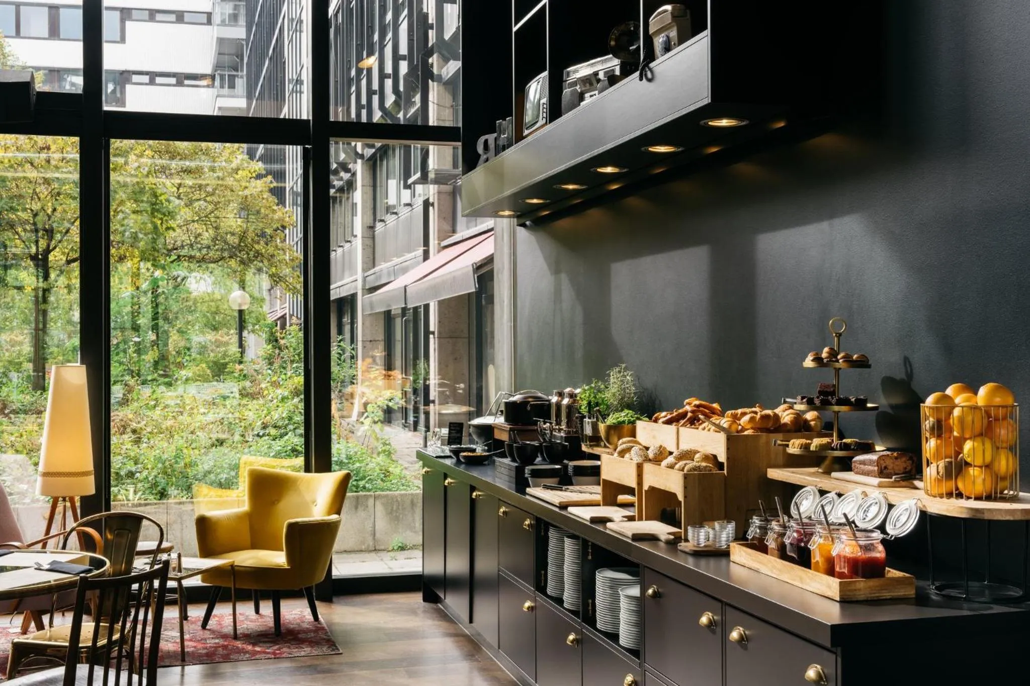 Breakfast in Ruby Lilly Hotel Munich