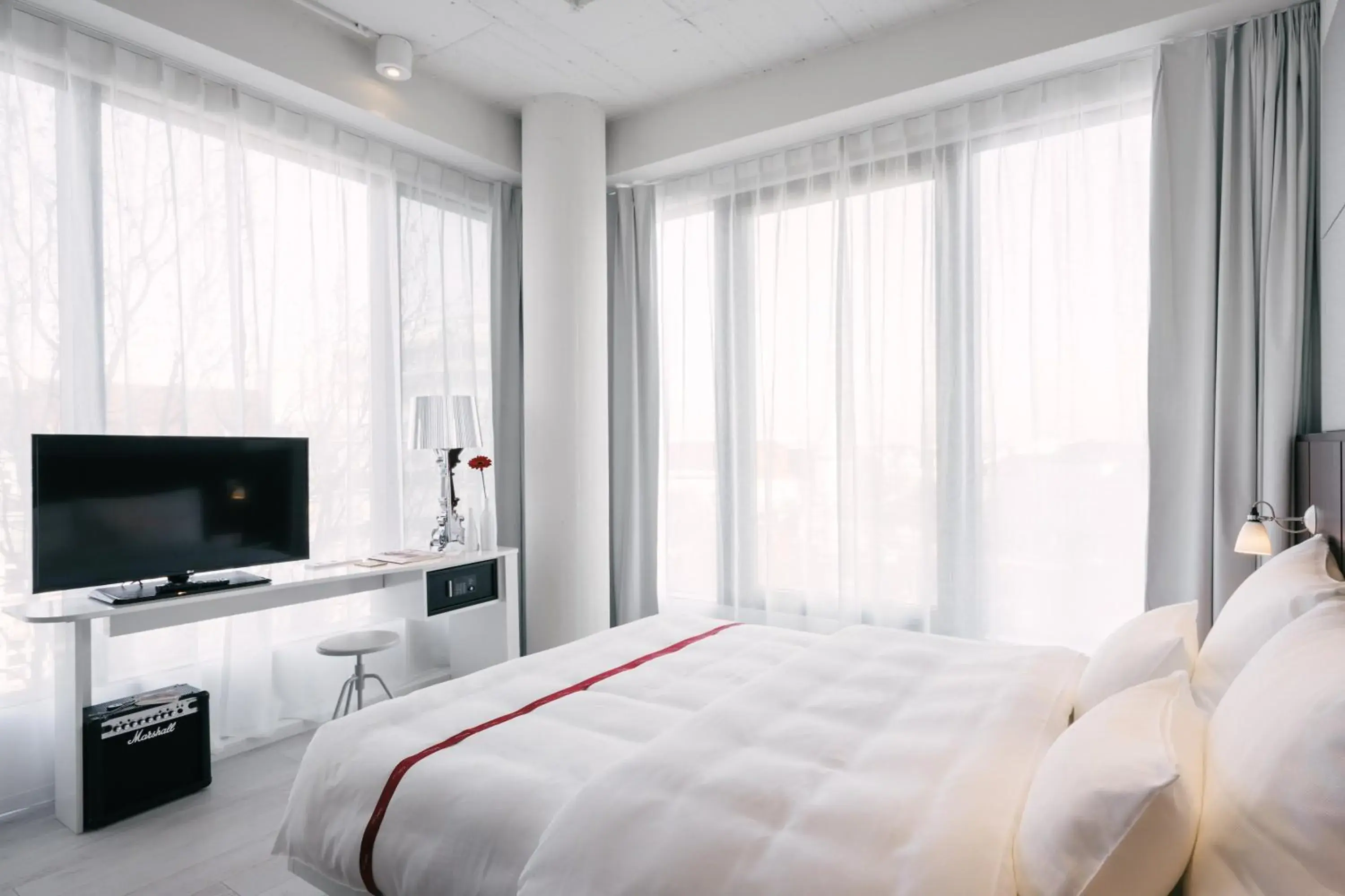 Photo of the whole room, Bed in Ruby Lilly Hotel Munich Photo of the whole room, Bed in Ruby Lilly Hotel Munich