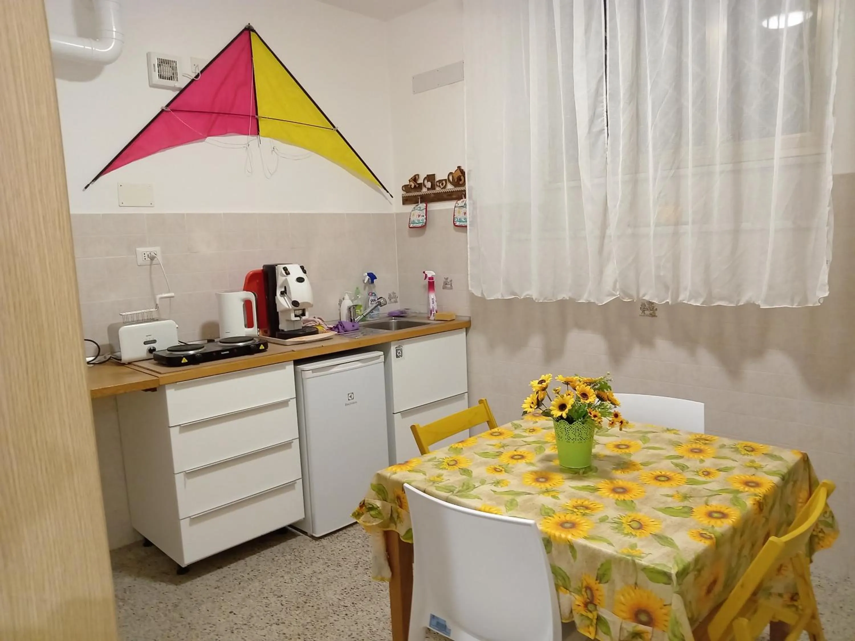 Kitchen or kitchenette in A1 Girasole B&B