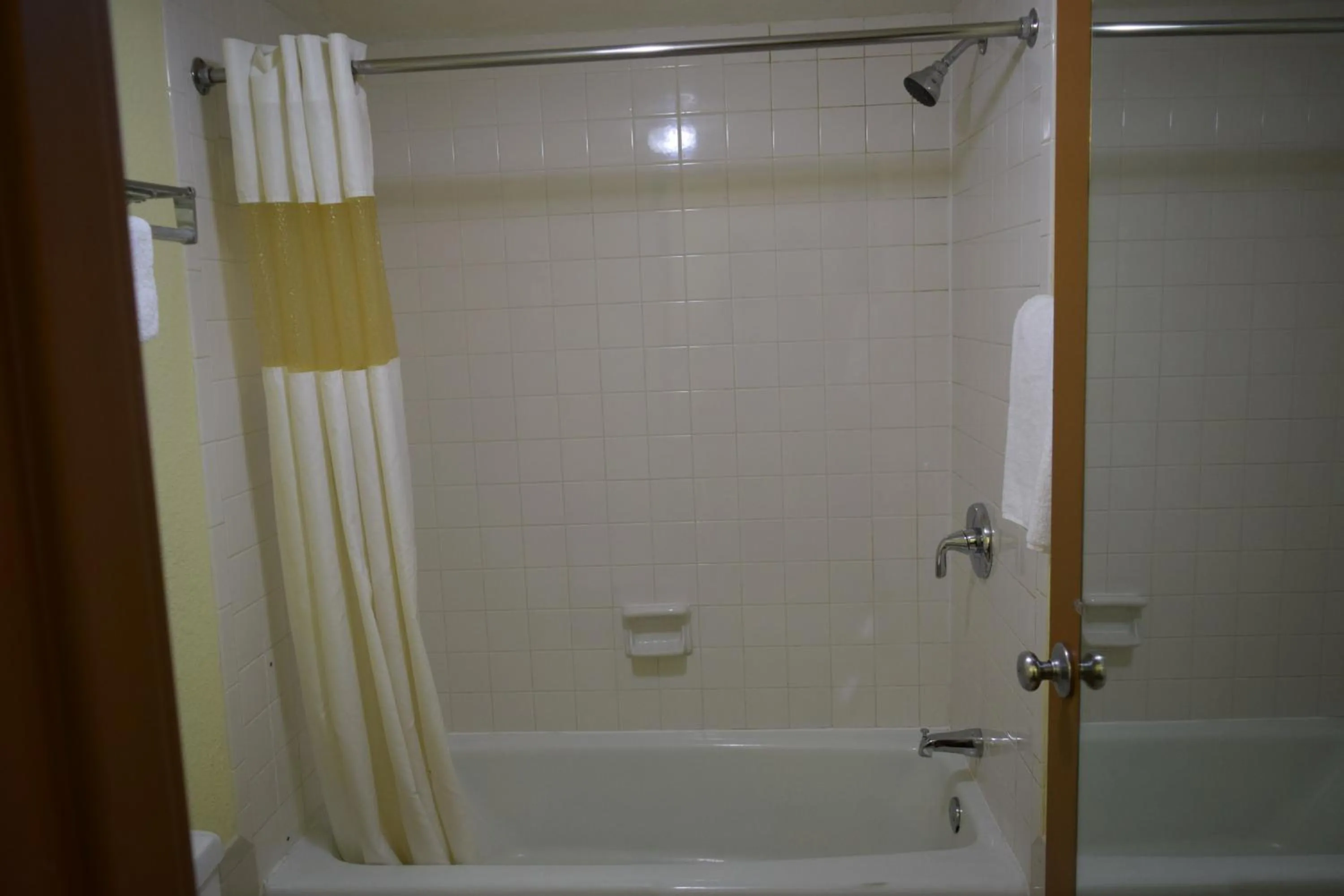 Bathroom in Budget Inn Express