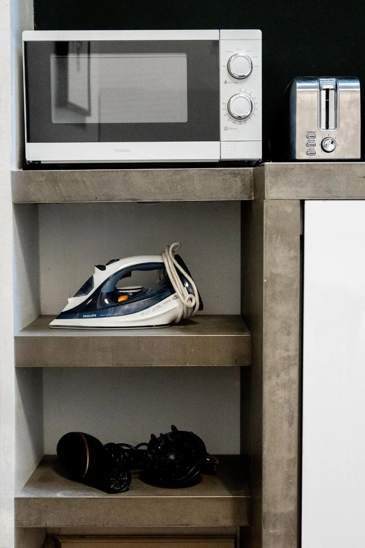 Spui apartment in center