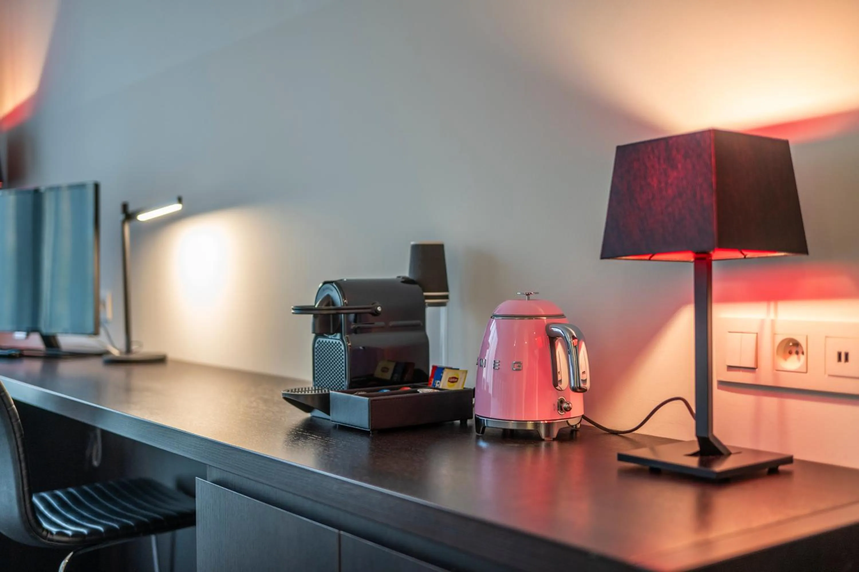 Coffee/tea facilities in Serwir Hotel