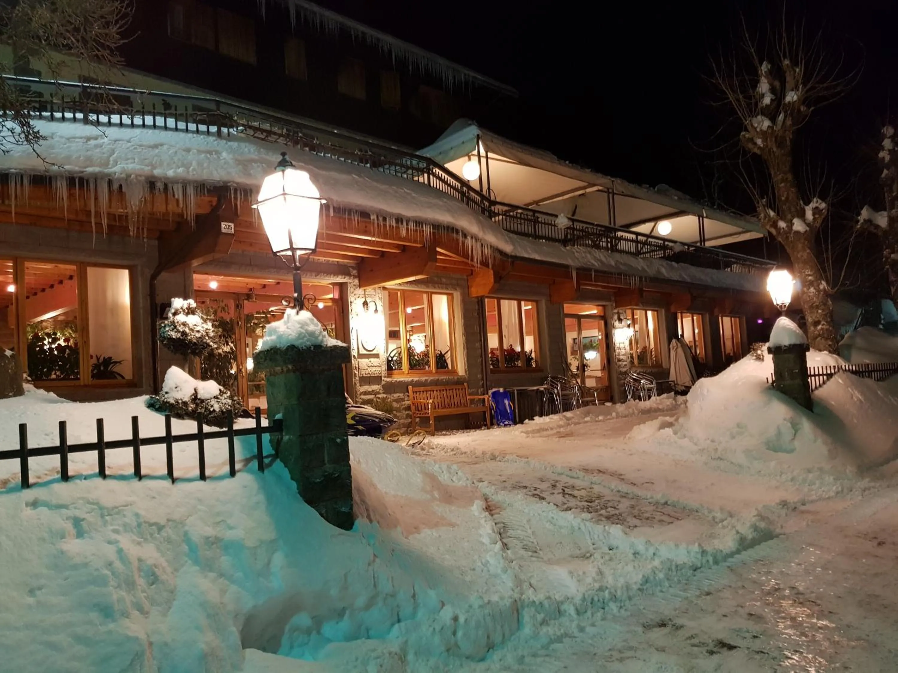 Albergo Ristorante Il Laghetto