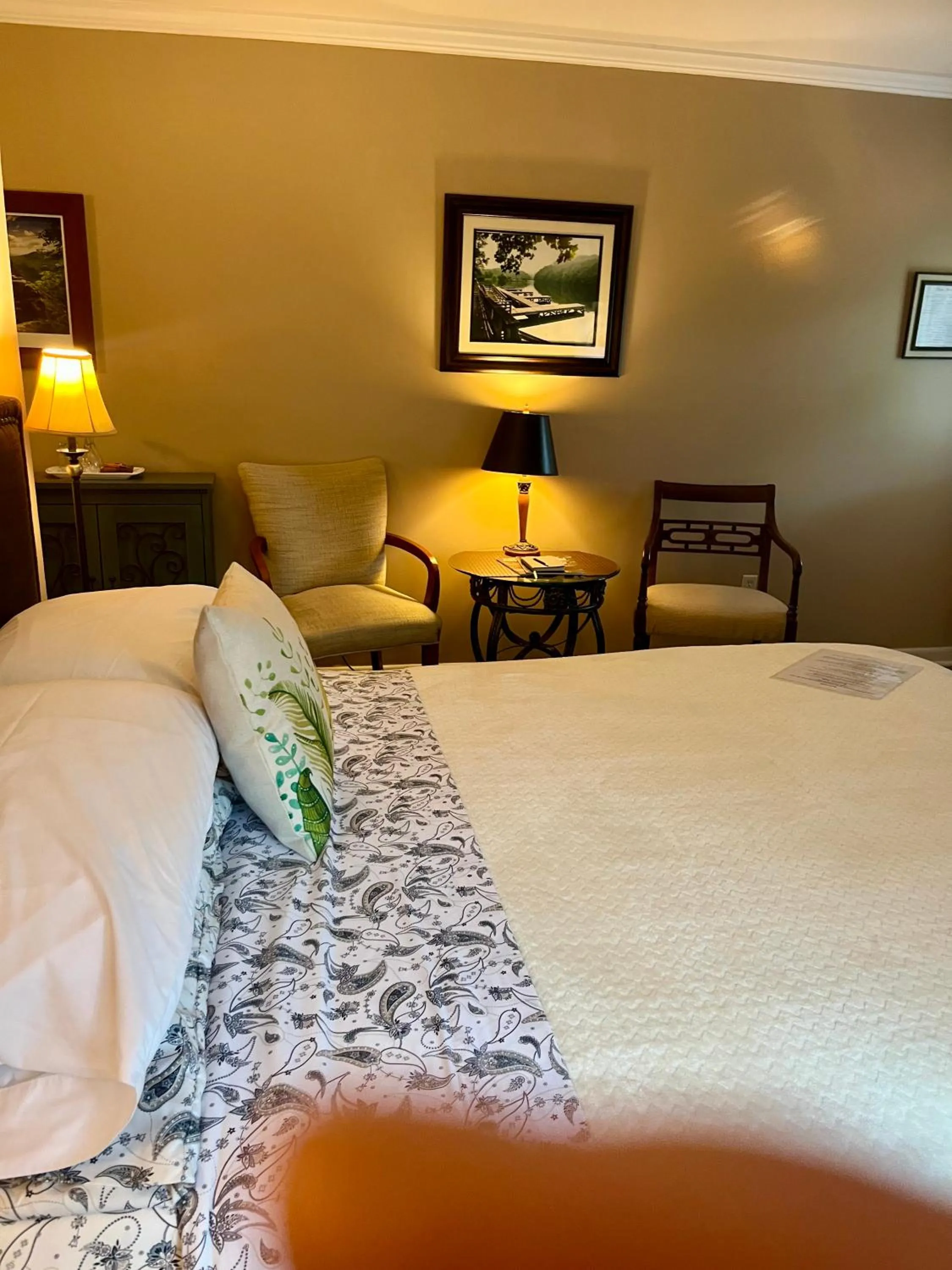 Bedroom, Bed in Grafton Lodge