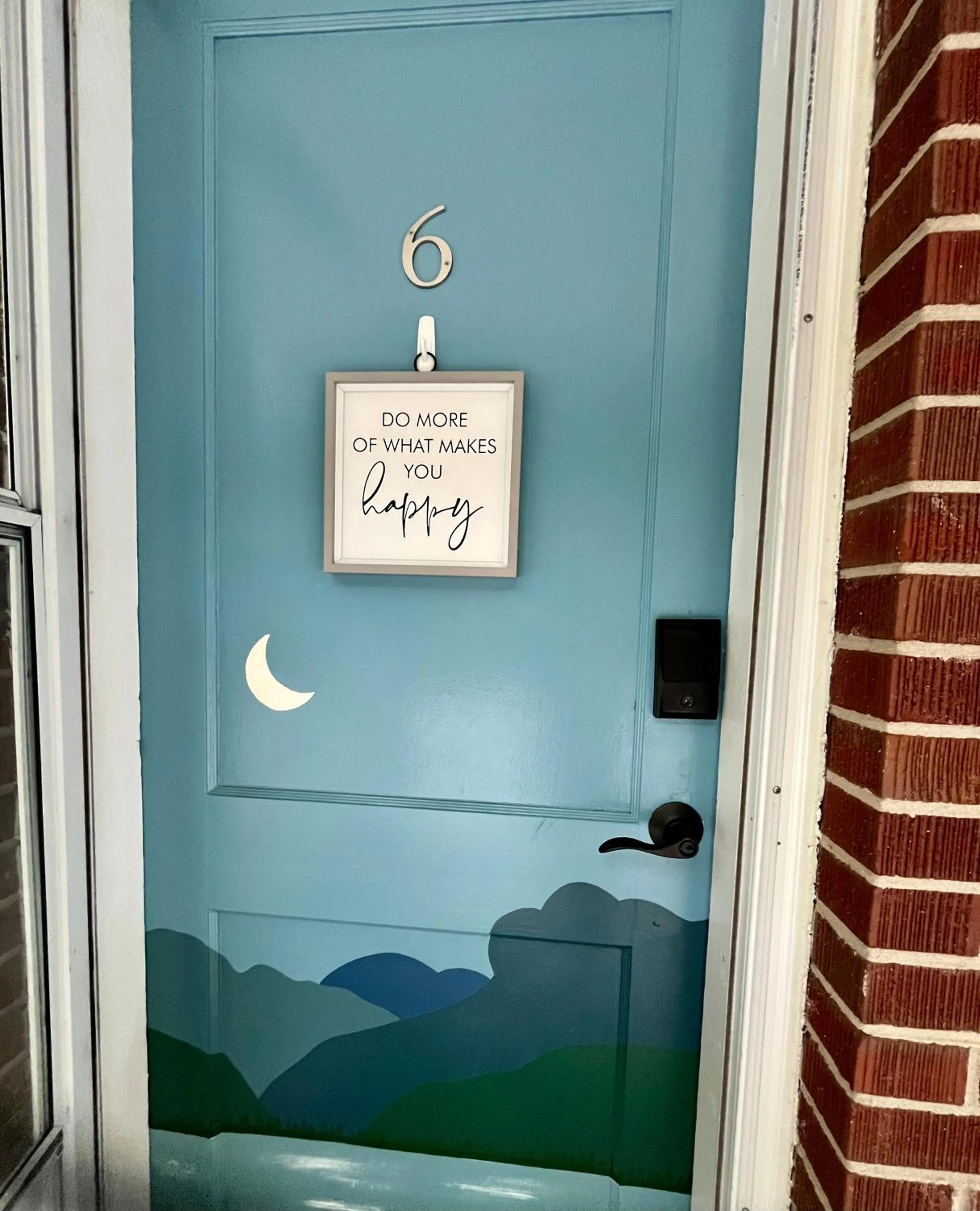 Facade/entrance in Grafton Lodge