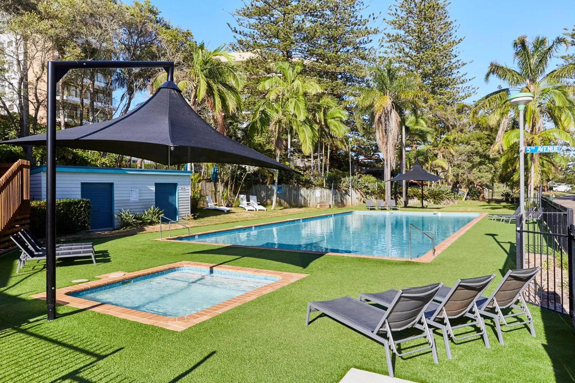 Swimming pool in NRMA Port Macquarie Breakwall Holiday Park