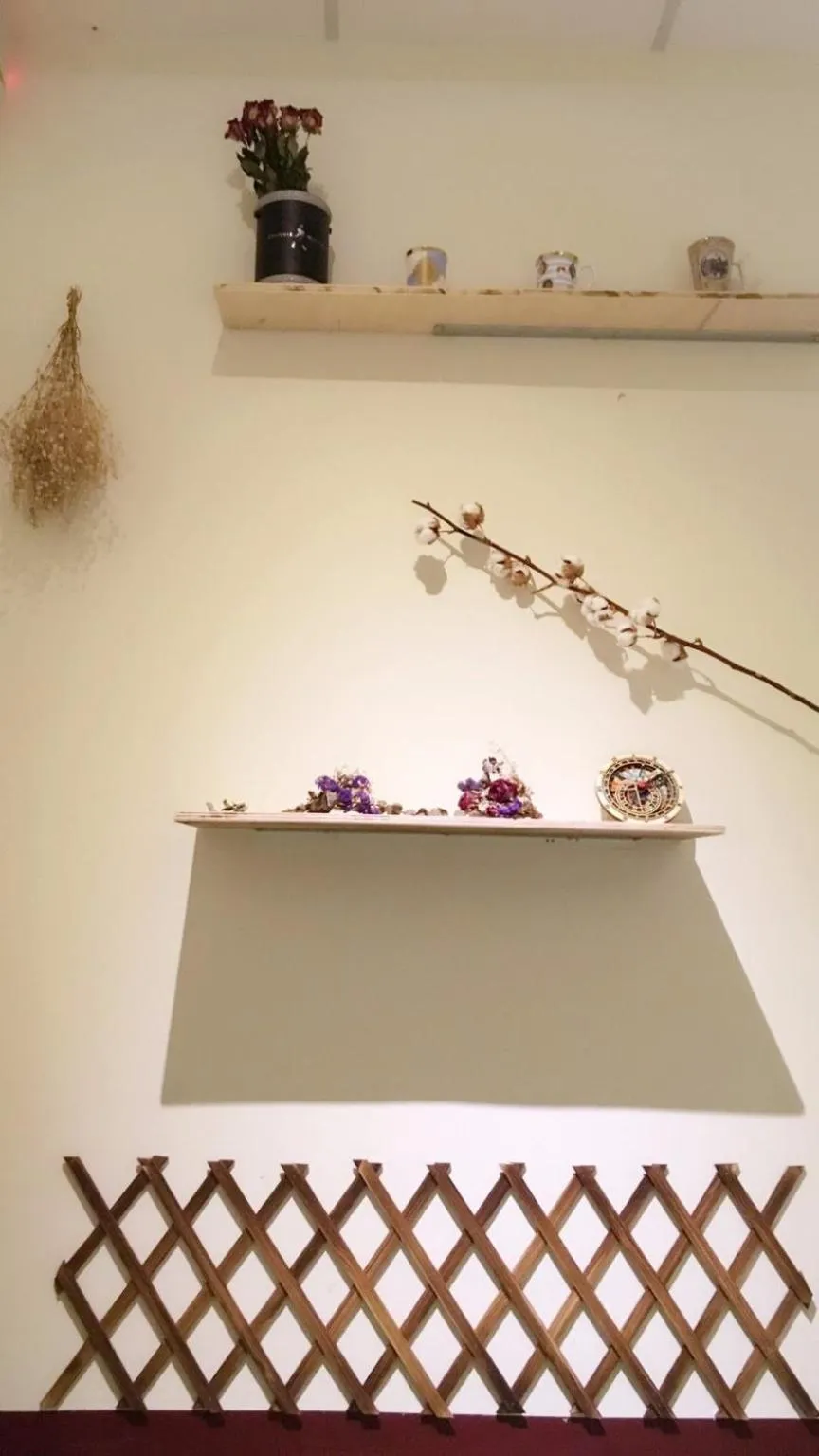 Communal lounge/ TV room in HFun Hotel