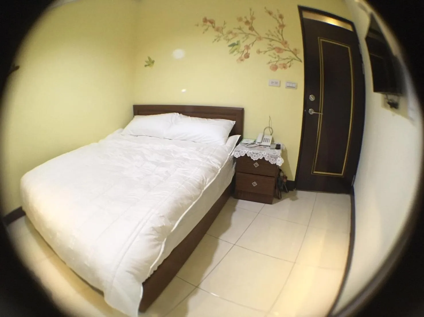 Seating area, Bed in HFun Hotel