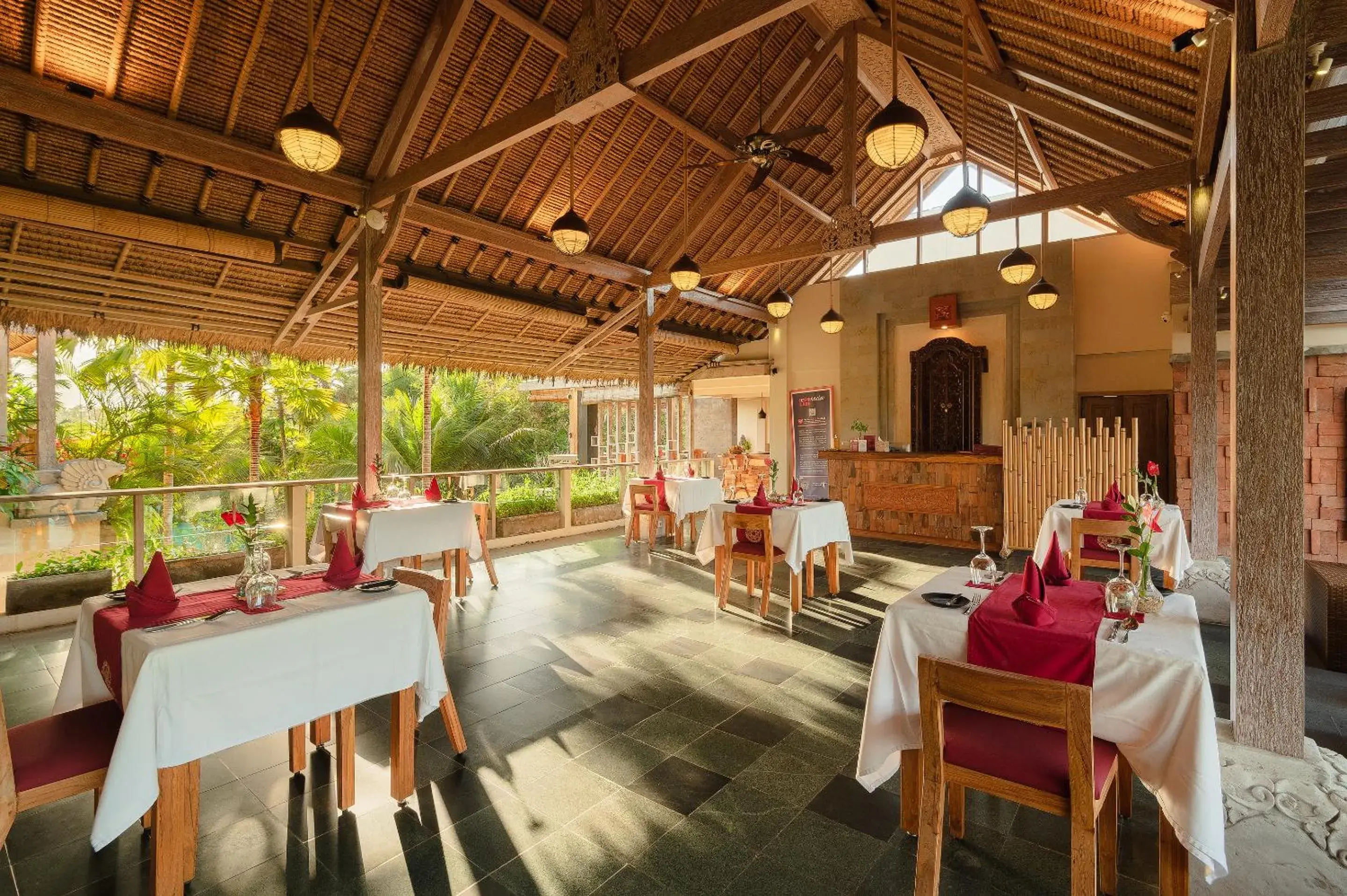 Restaurant/places to eat in The Udaya Resorts and Spa Restaurant/places to eat in The Udaya Resorts and Spa