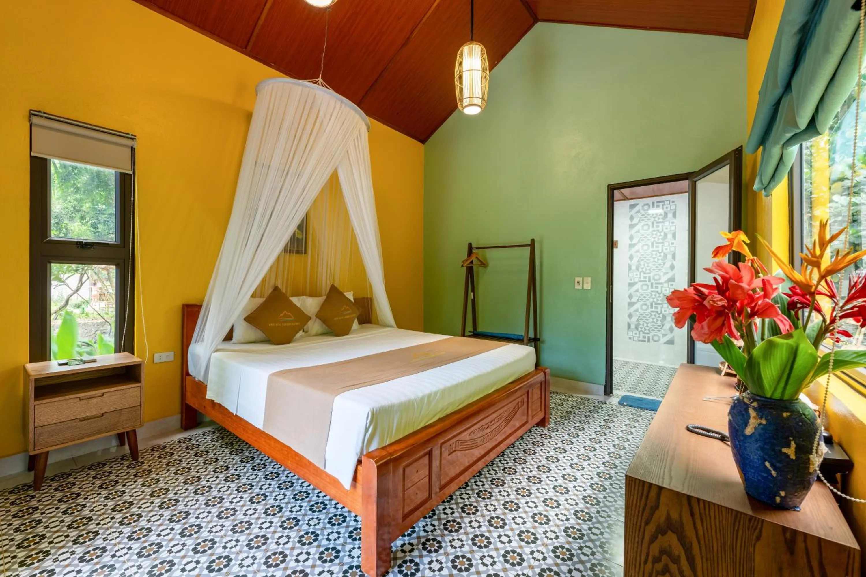 Photo of the whole room, Bed in An's Eco Garden Resort