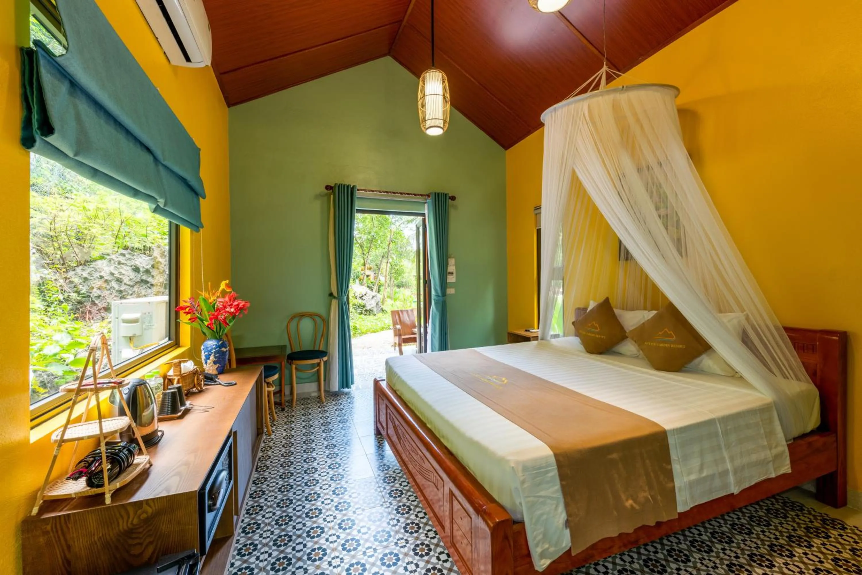 Bed in An's Eco Garden Resort