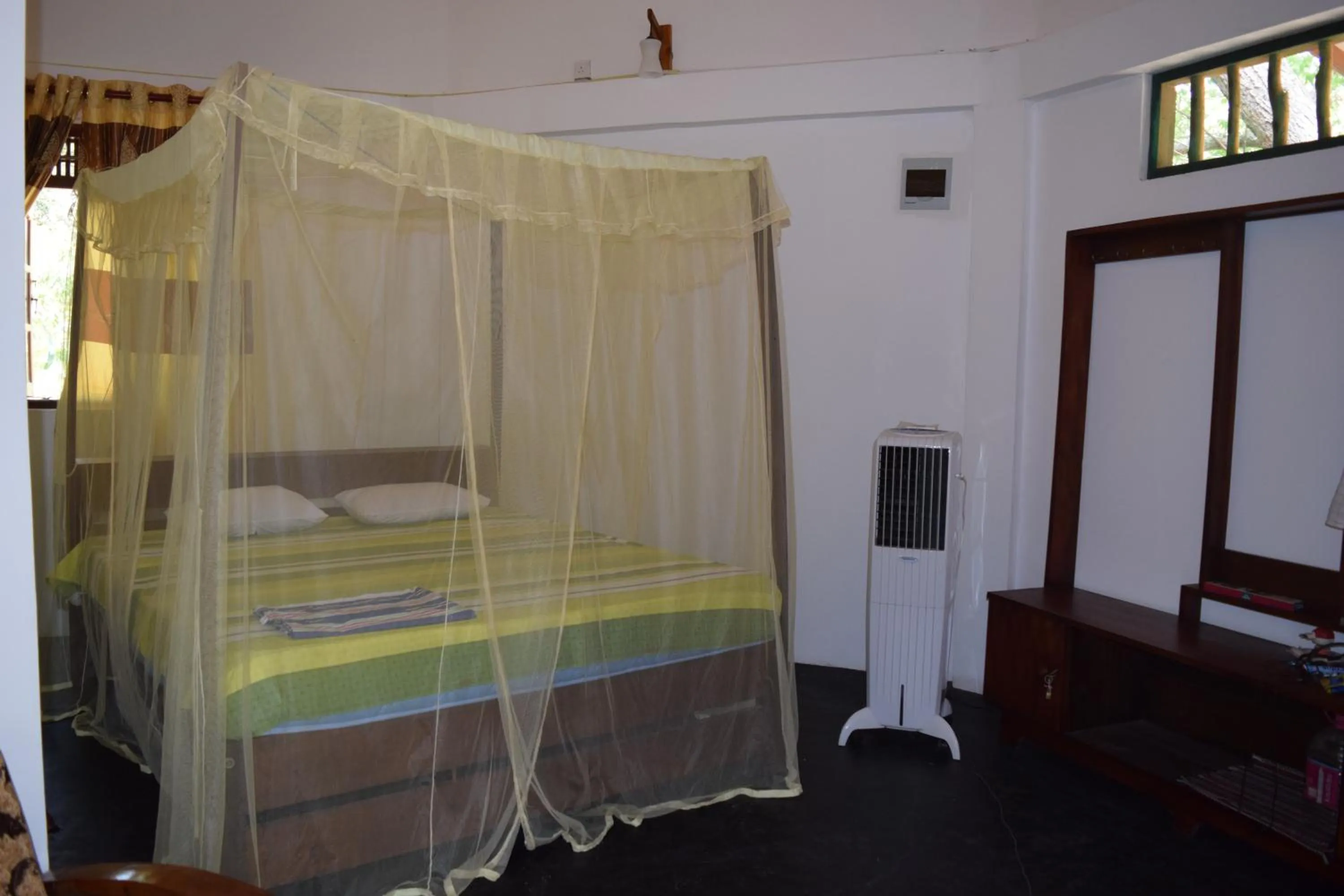 Bed in Lavish Eco Jungle