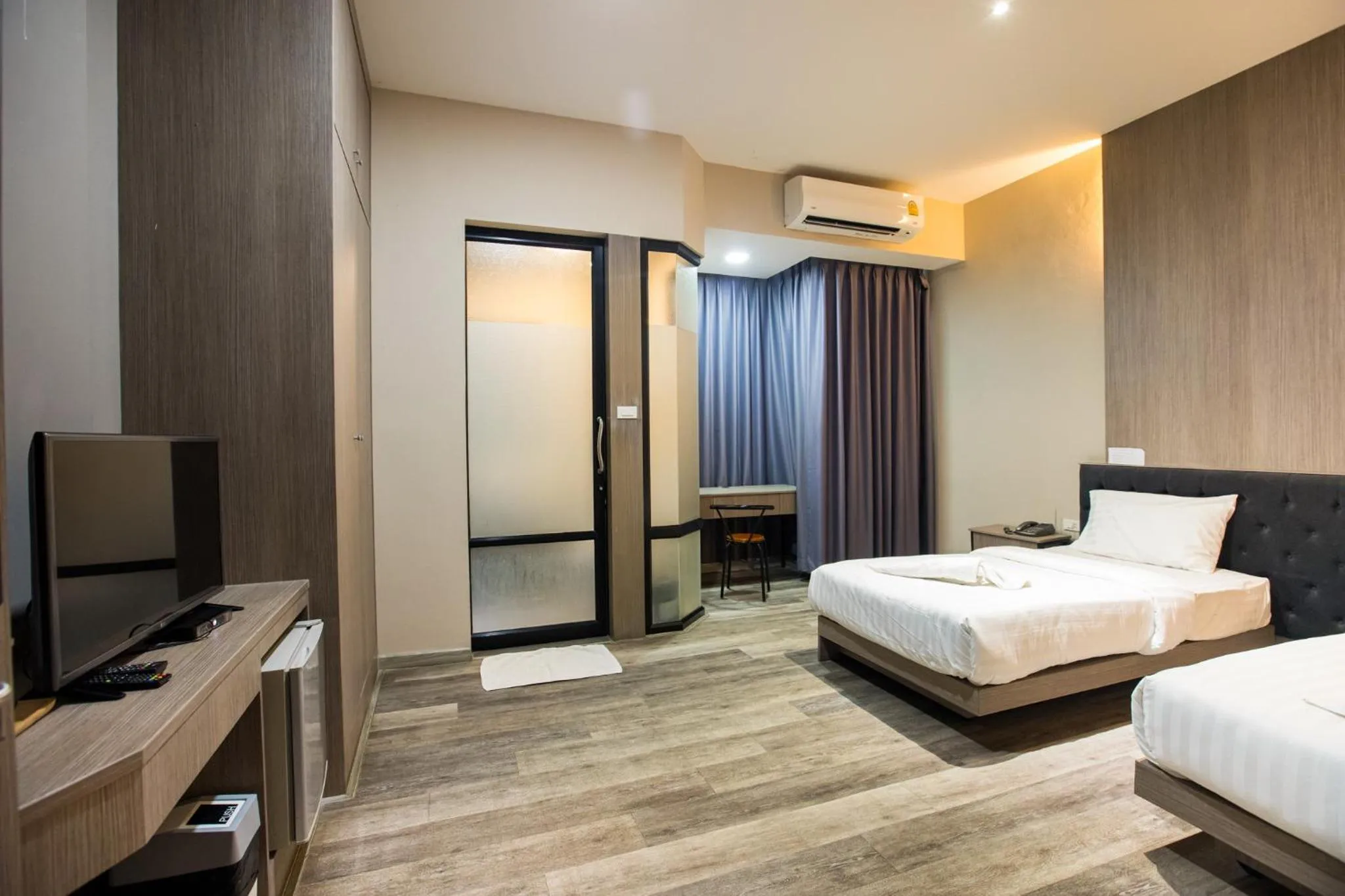 Bedroom, Bed in Tara Park Resotel