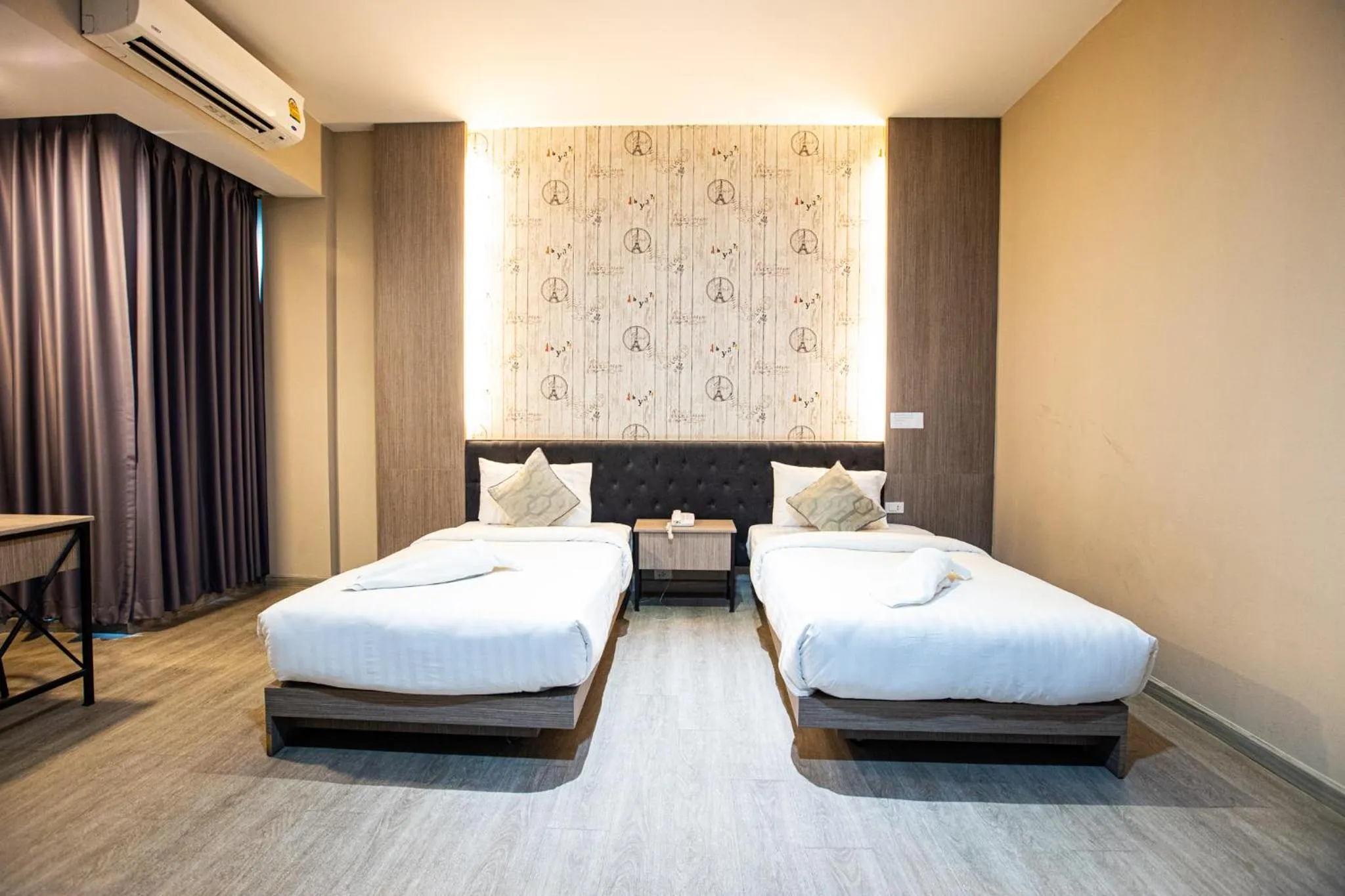 Bedroom, Bed in Tara Park Resotel