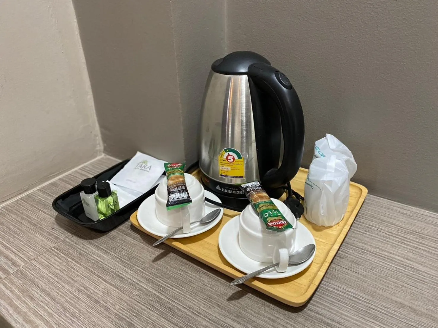 Coffee/tea facilities in Tara Park Resotel