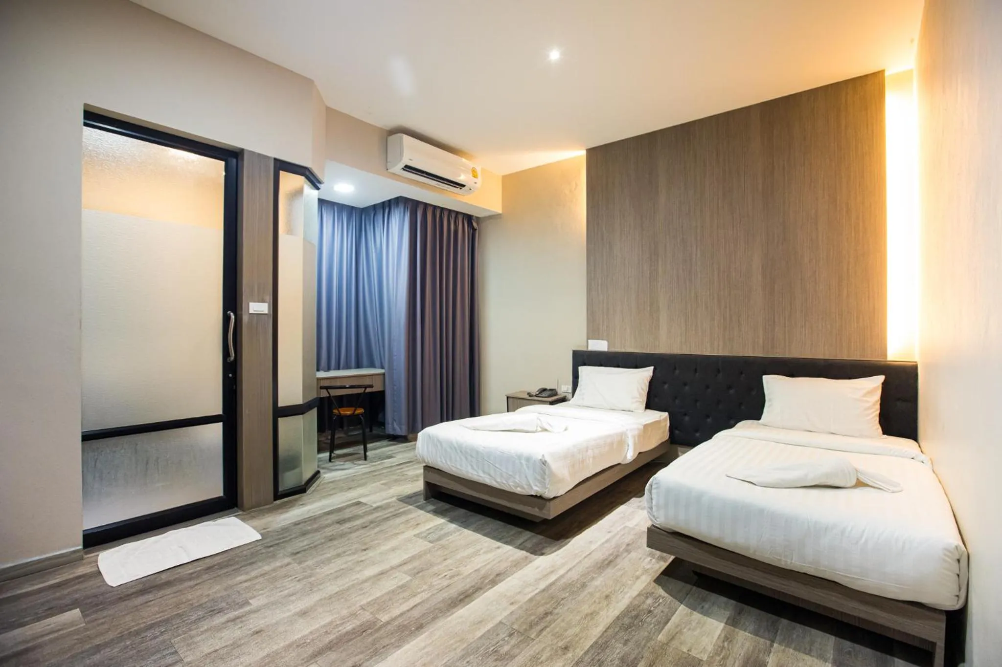 Bedroom, Bed in Tara Park Resotel