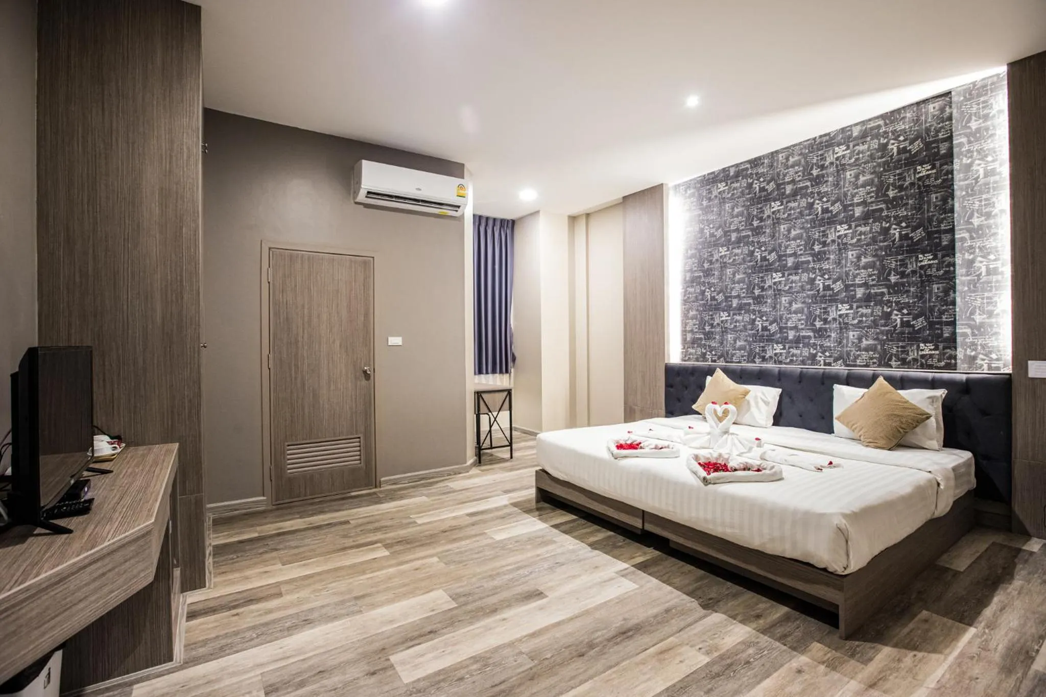 Bedroom, Bed in Tara Park Resotel