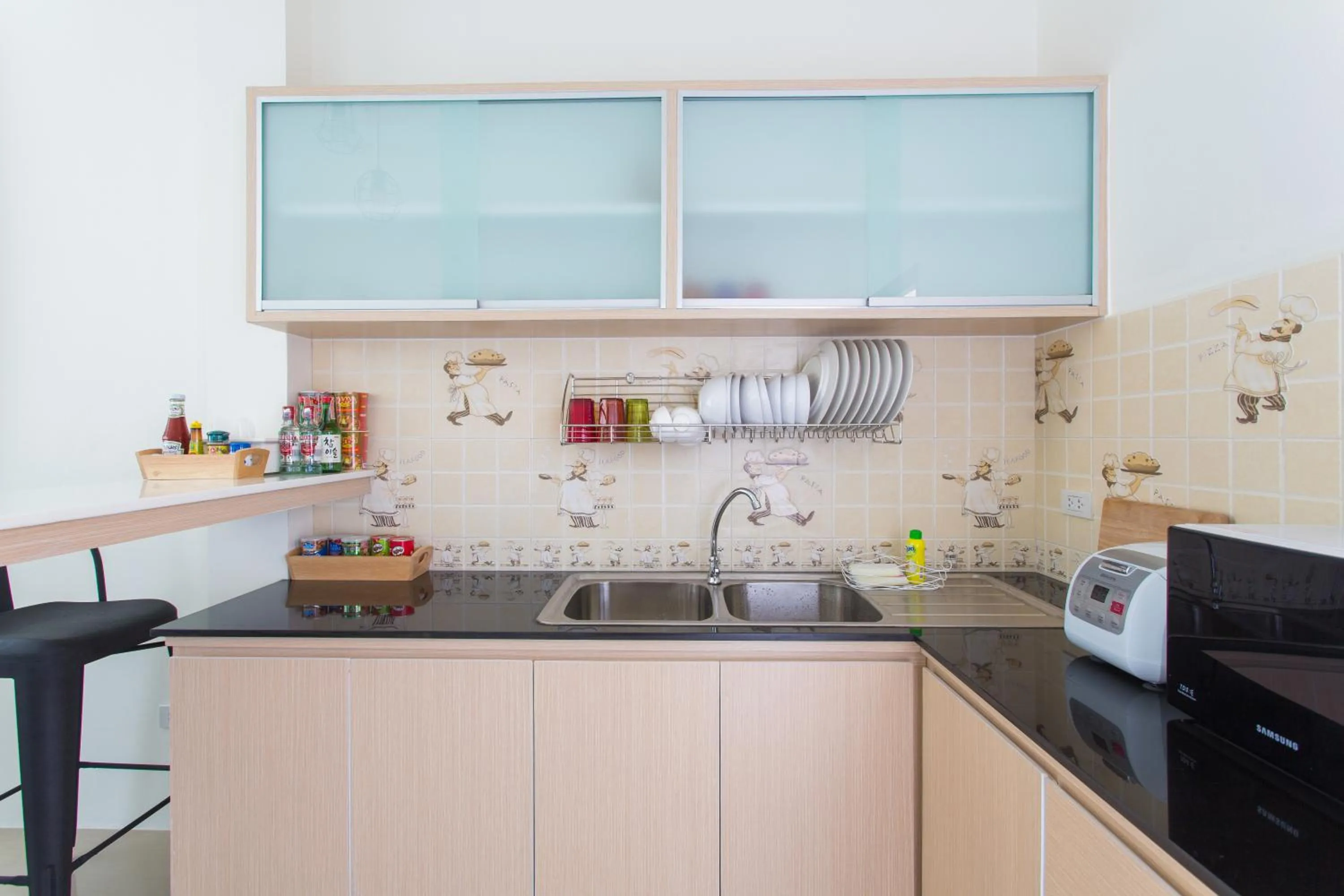 Kitchen or kitchenette in PB Pool Villa