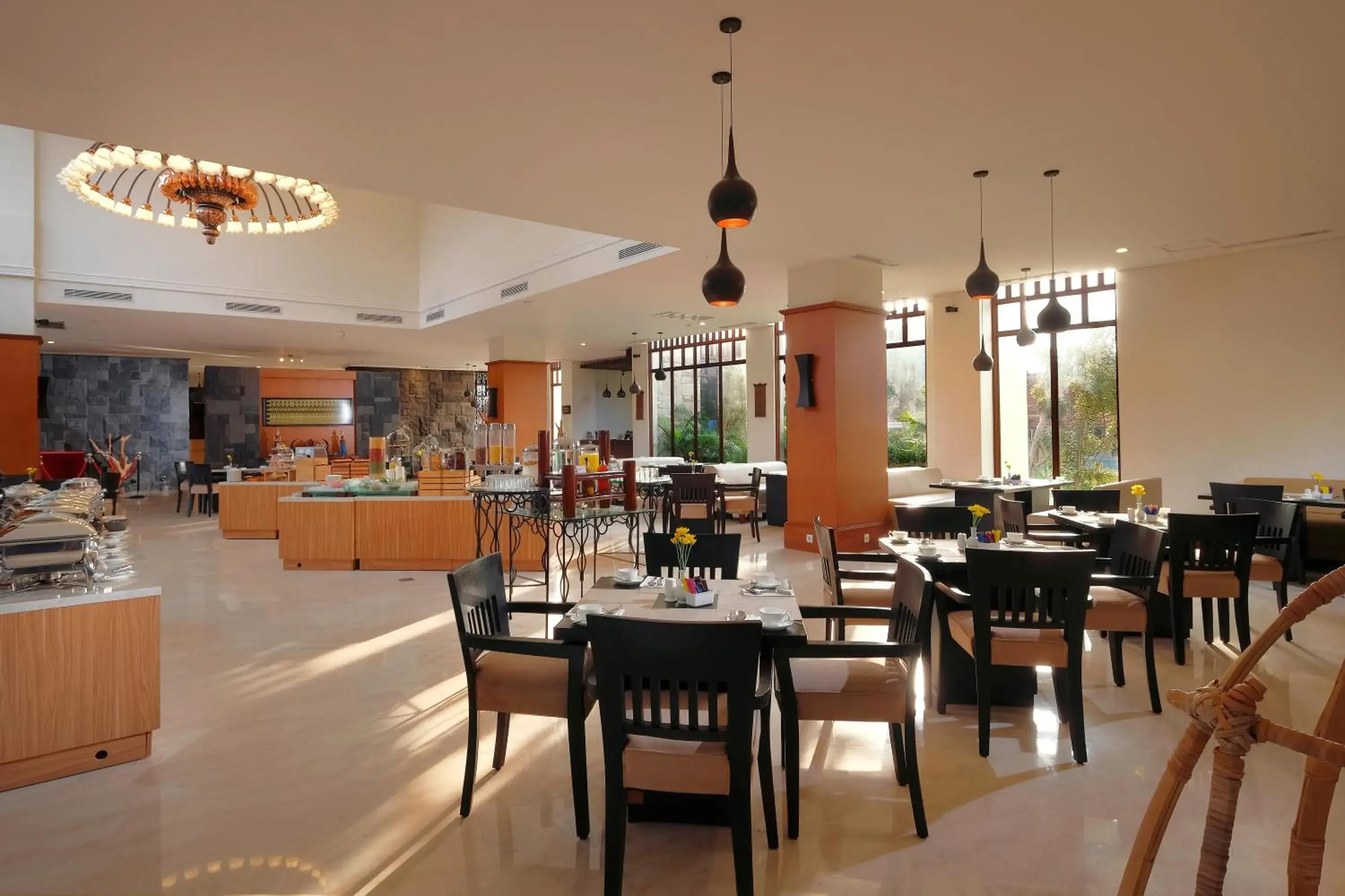 Restaurant/places to eat in Wimarion Hotel Semarang Restaurant/places to eat in Wimarion Hotel Semarang