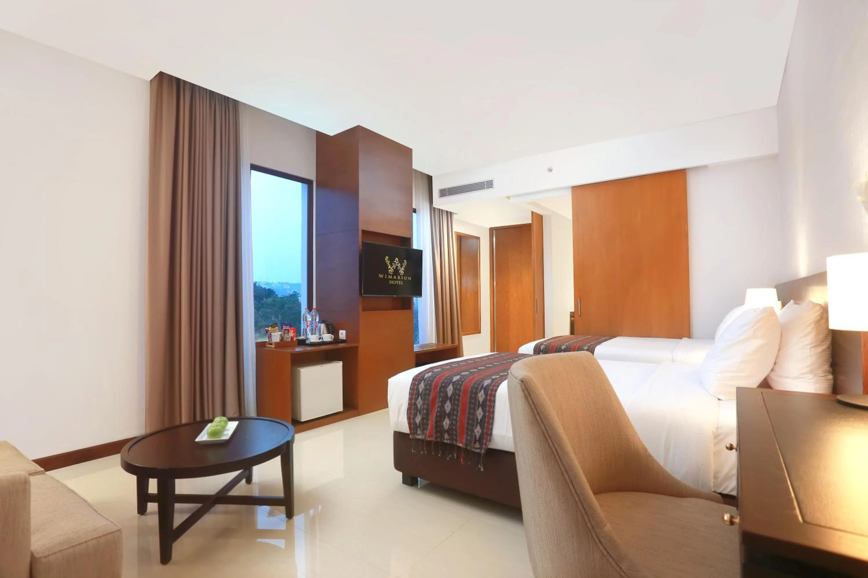 Bedroom, Bed in Wimarion Hotel Semarang