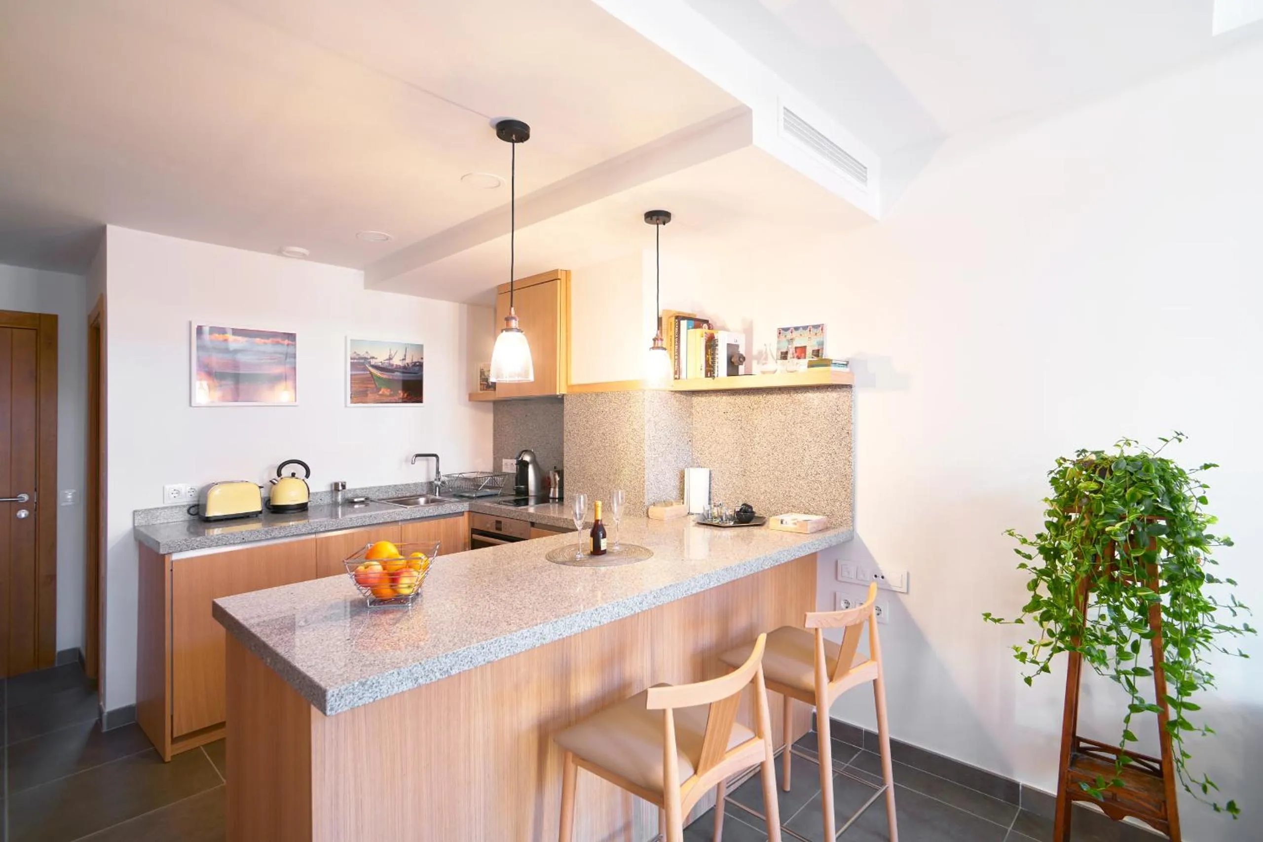 Kitchen or kitchenette in Barracart Apartments