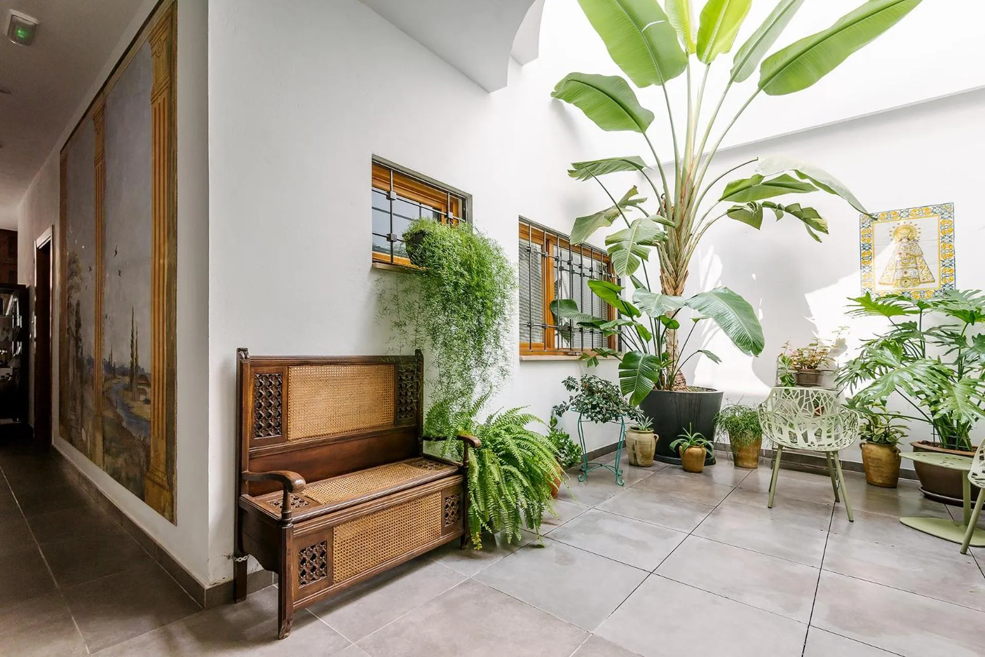 Patio in Barracart Apartments