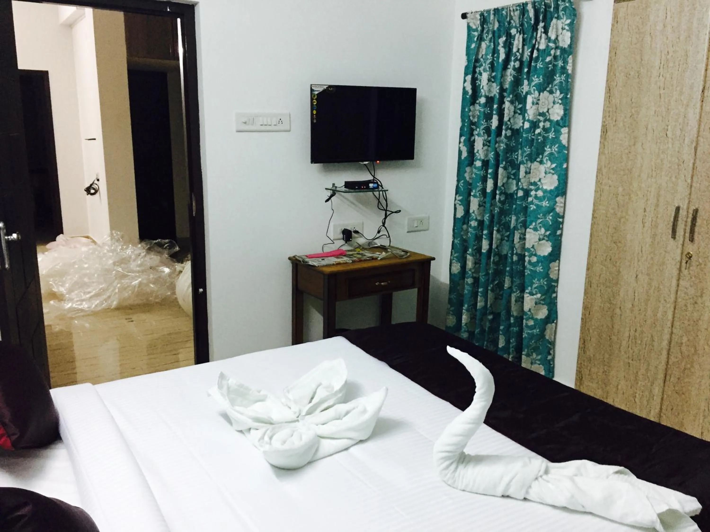 TV and multimedia, Bed in Sreedevi Residency