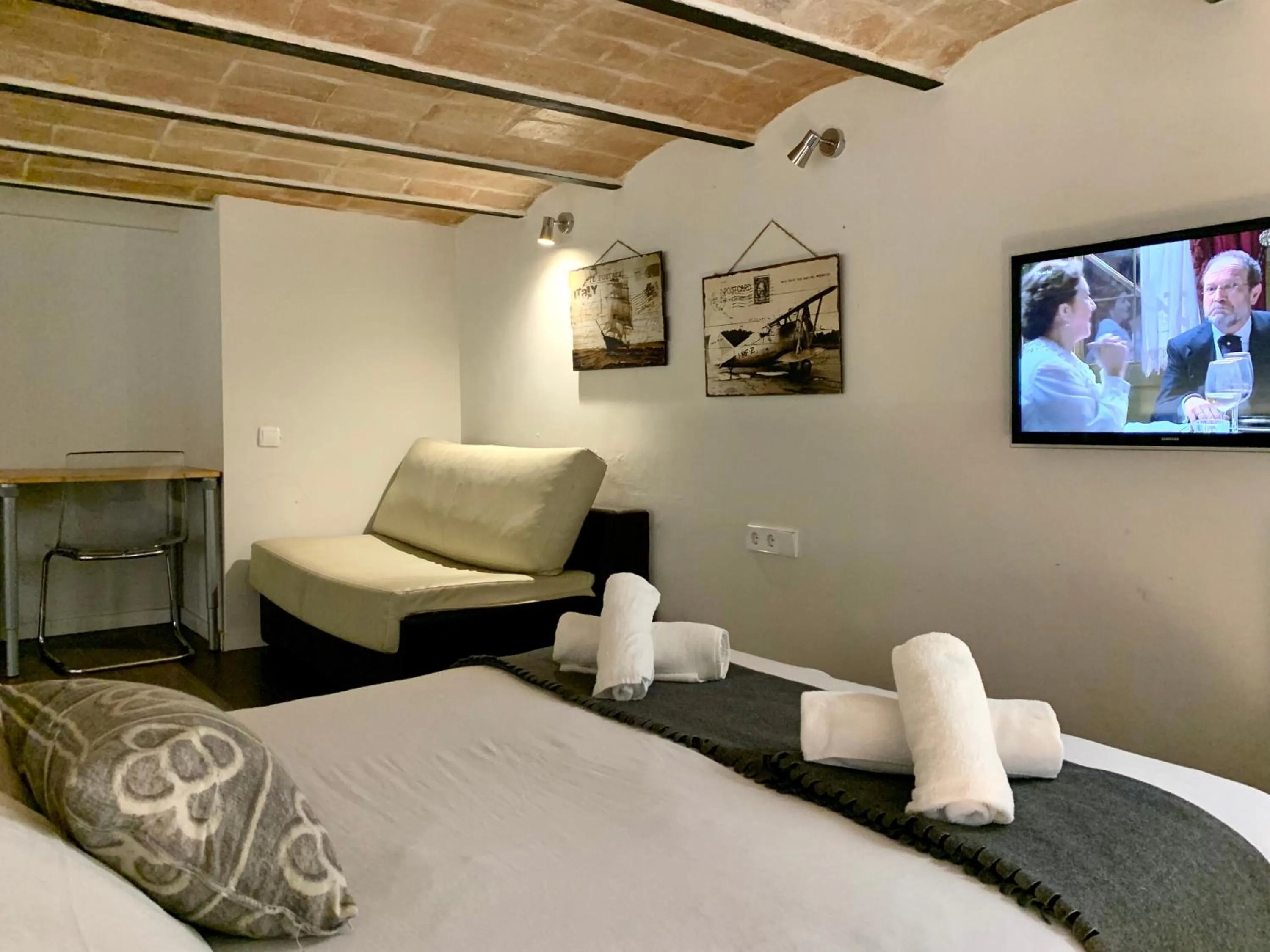 Bed in Dalí Residence